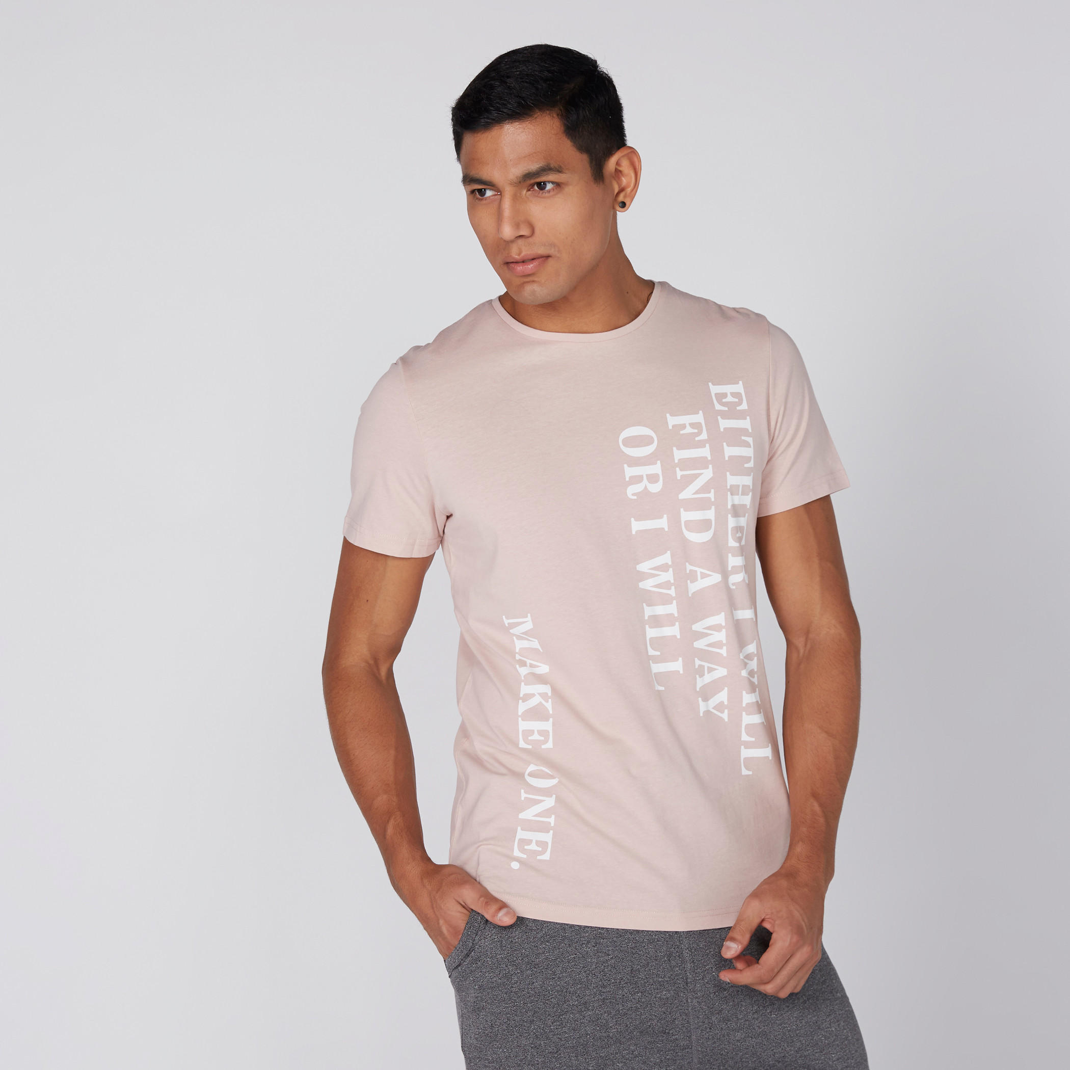 تيشيرت بياقة مستديرة وأكمام قصيرة وطبعات-men-clothing-tshirtsandpolos-tshirts-image-3