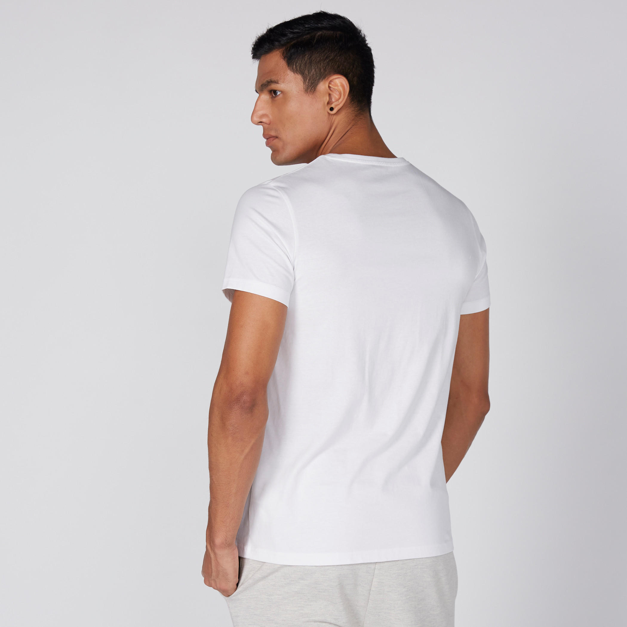 تيشيرت بياقة مستديرة وأكمام قصيرة وطبعات-men-clothing-tshirtsandpolos-tshirts-image-4