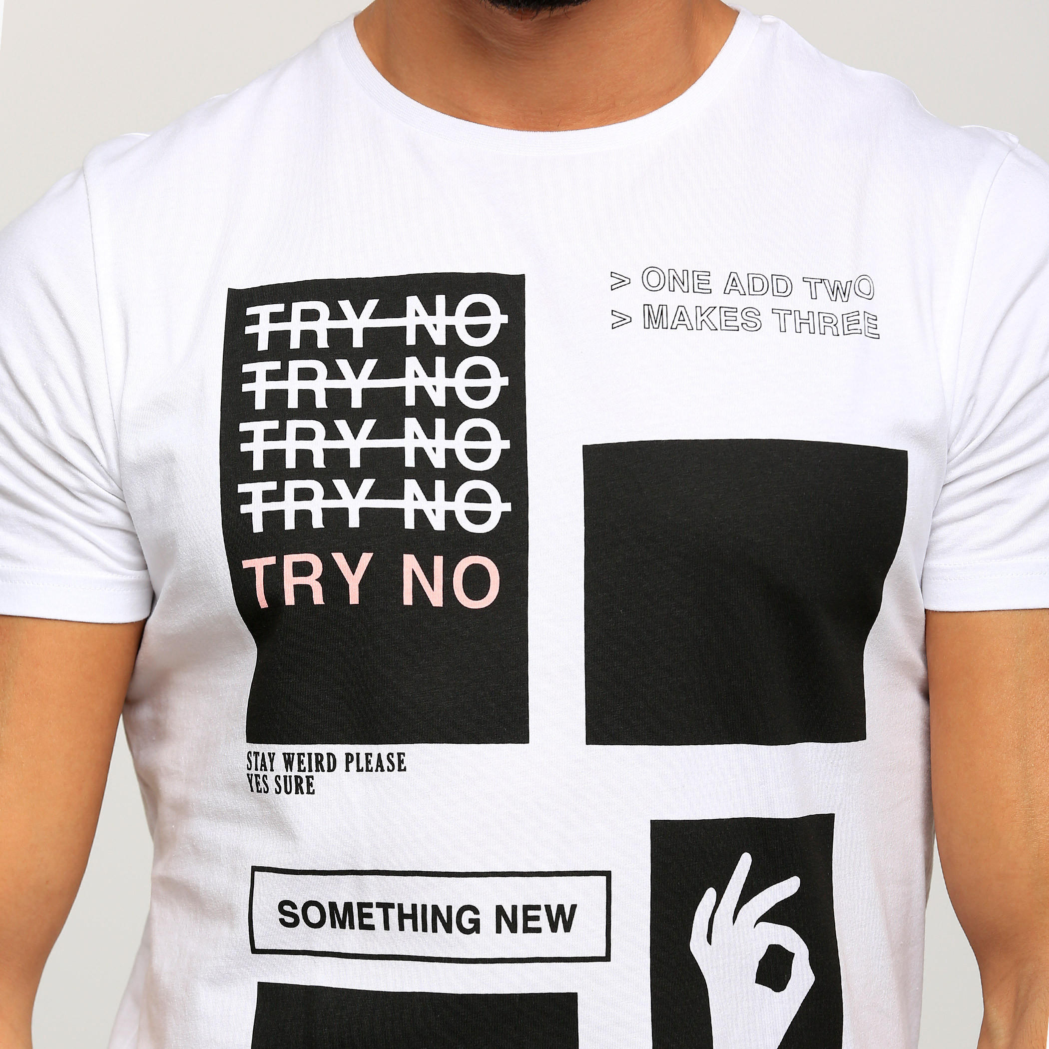 تيشيرت بياقة مستديرة وأكمام قصيرة وطبعات-men-clothing-tshirtsandpolos-tshirts-image-4