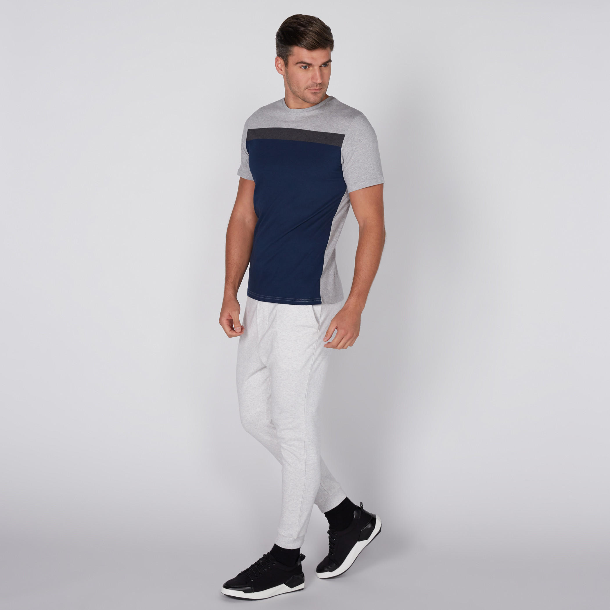 بنطال رياضي طويل بجيوب-men-clothing-bottoms-joggers-image-2