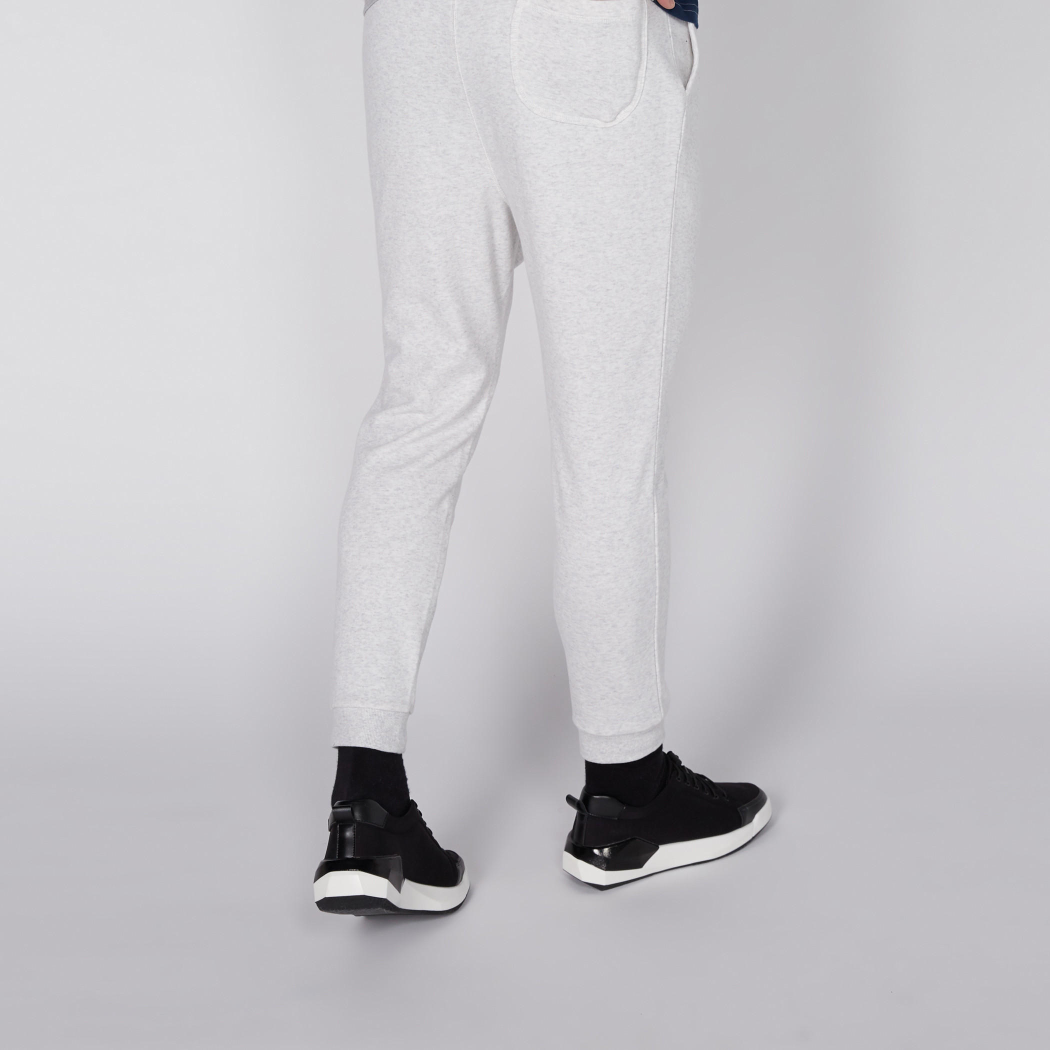 بنطال رياضي طويل بجيوب-men-clothing-bottoms-joggers-image-3