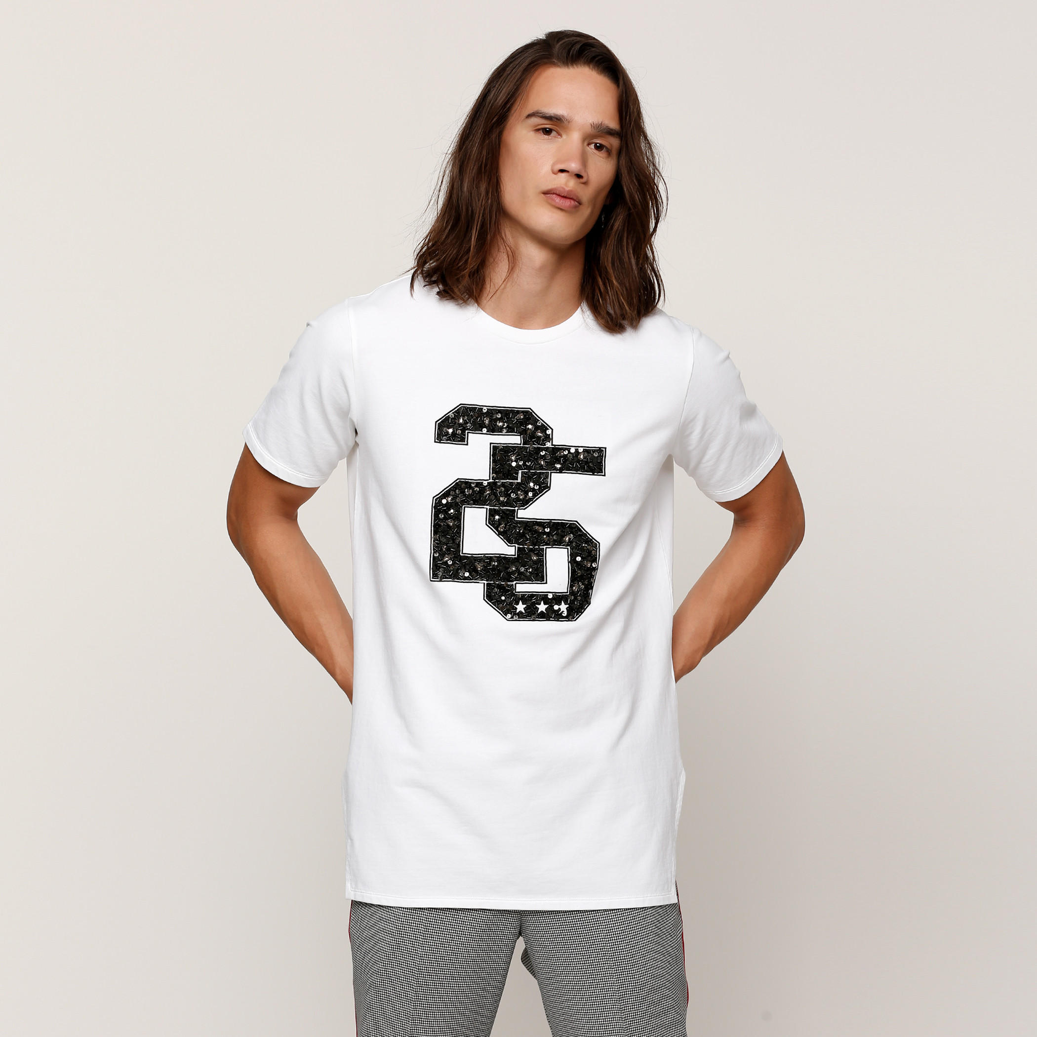 تيشيرت مزيّن بياقة مستديرة وأكمام قصيرة-men-clothing-tshirtsandpolos-tshirts-image-1