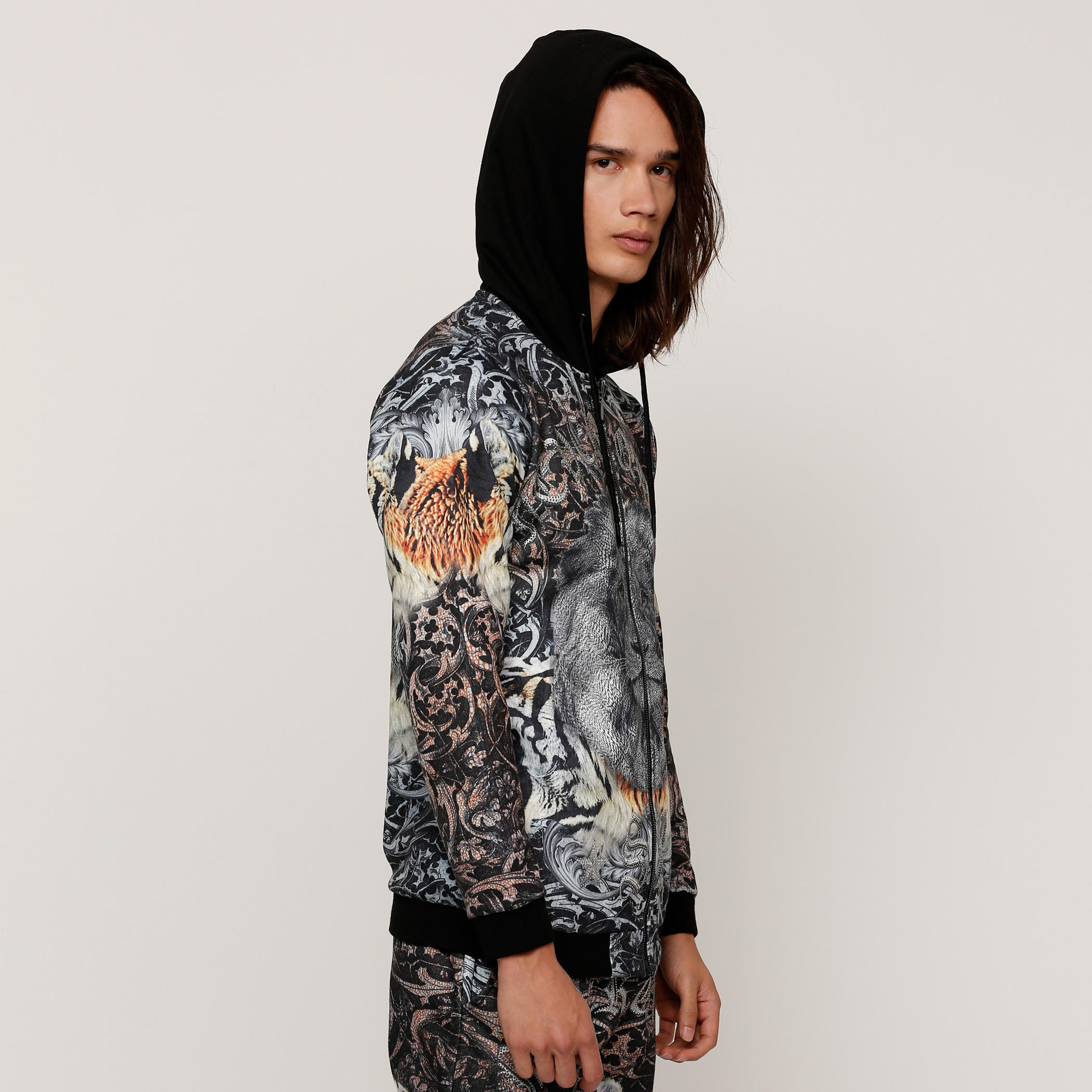 جاكيت بأكمام طويلة وقبعة مع طبعات-men-clothing-jacketsandblazers-jackets-image-3