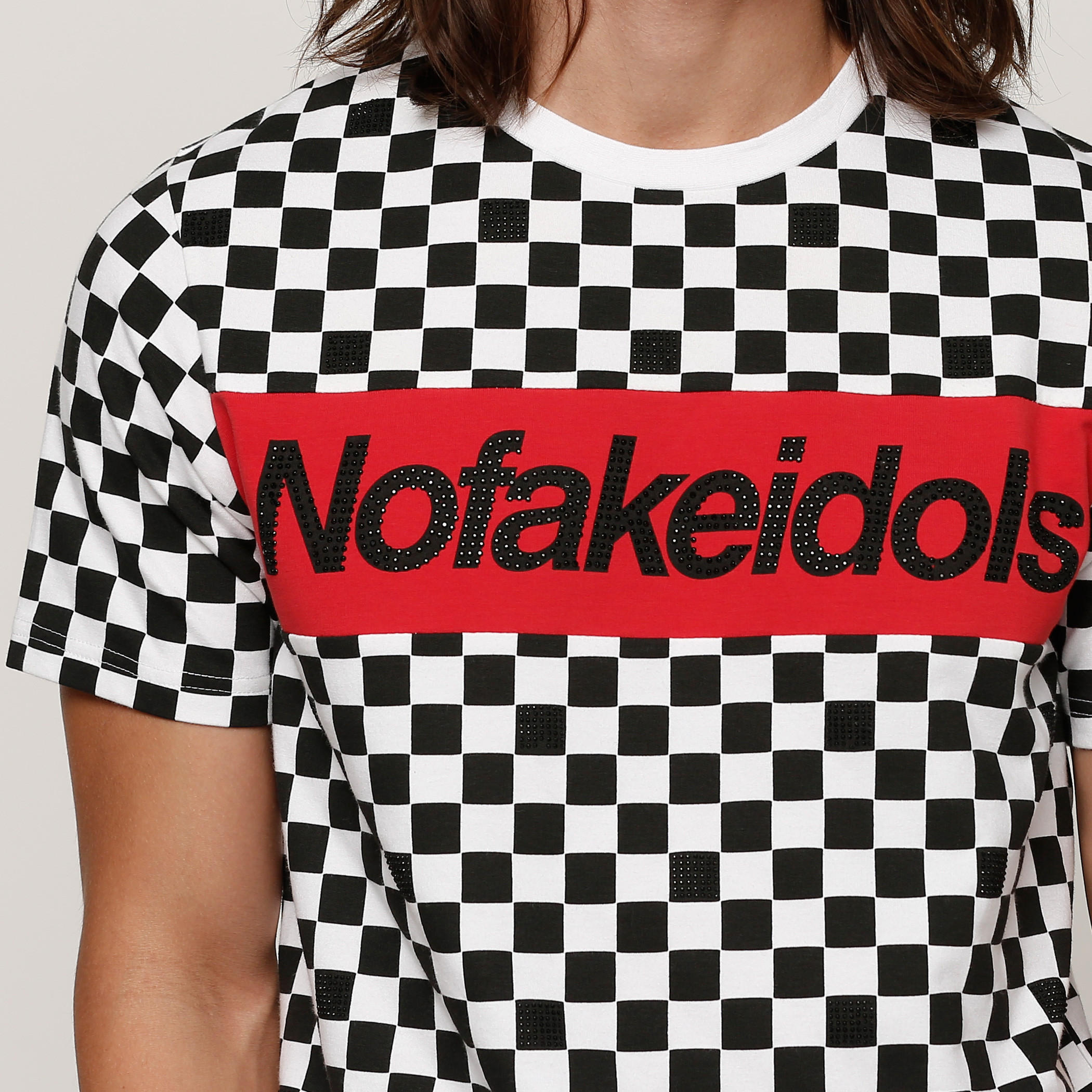 تيشيرت كاروهات بياقة مستديرة وأكمام قصيرة-men-clothing-tshirtsandpolos-tshirts-image-4