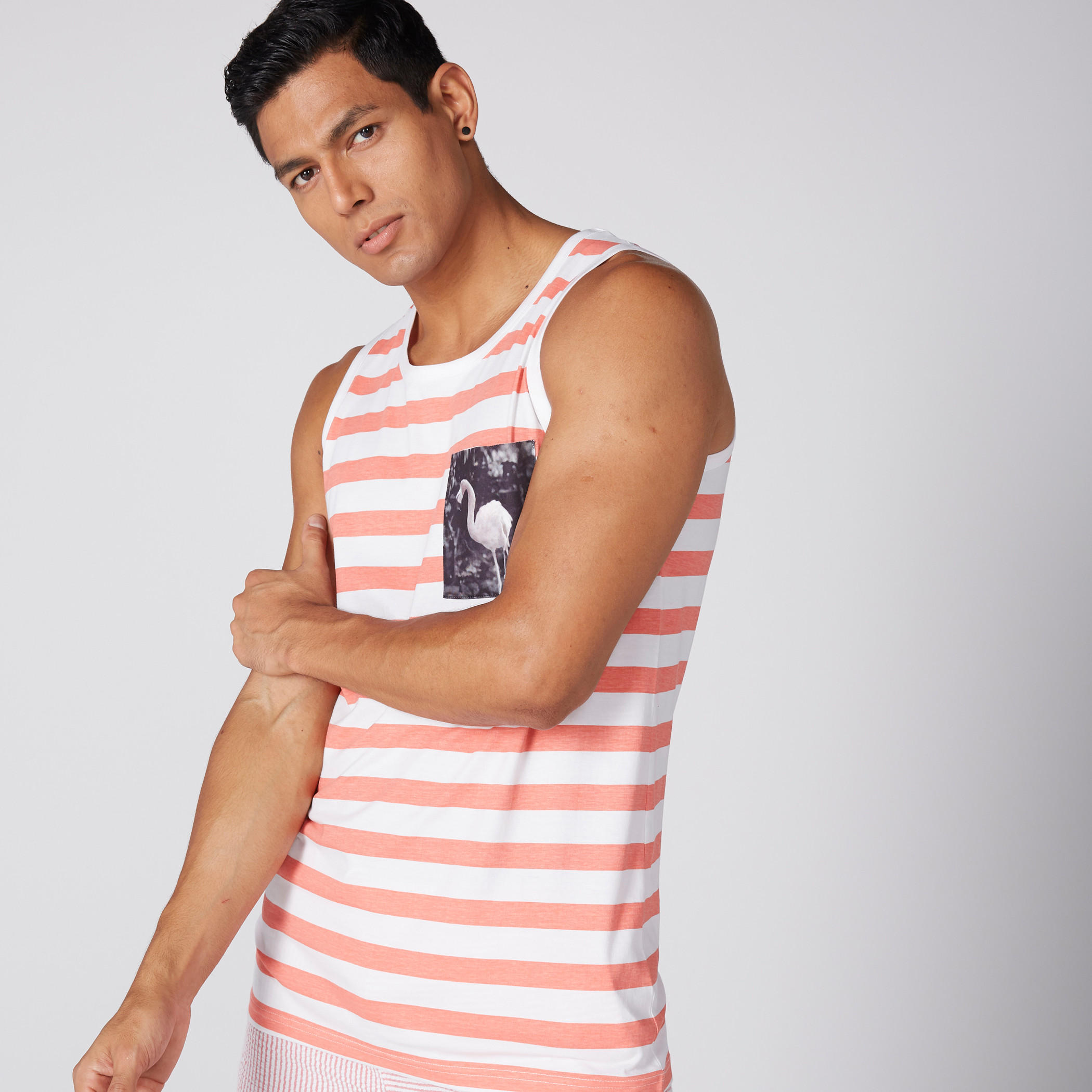 تيشيرت مقلّم دون أكمام بياقة مستديرة-men-clothing-tshirtsandpolos-tshirts-image-4