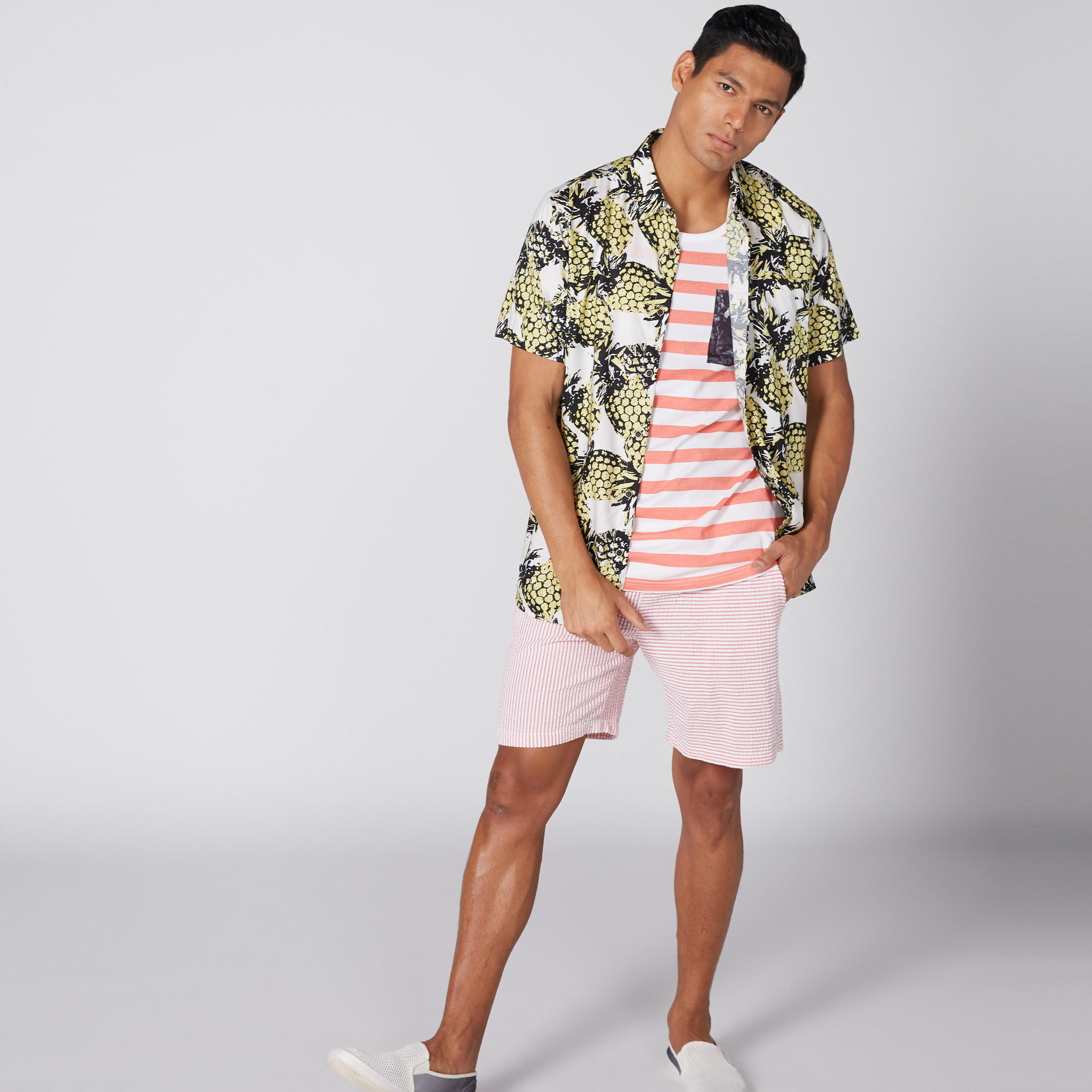 تيشيرت مقلّم دون أكمام بياقة مستديرة-men-clothing-tshirtsandpolos-tshirts-image-3