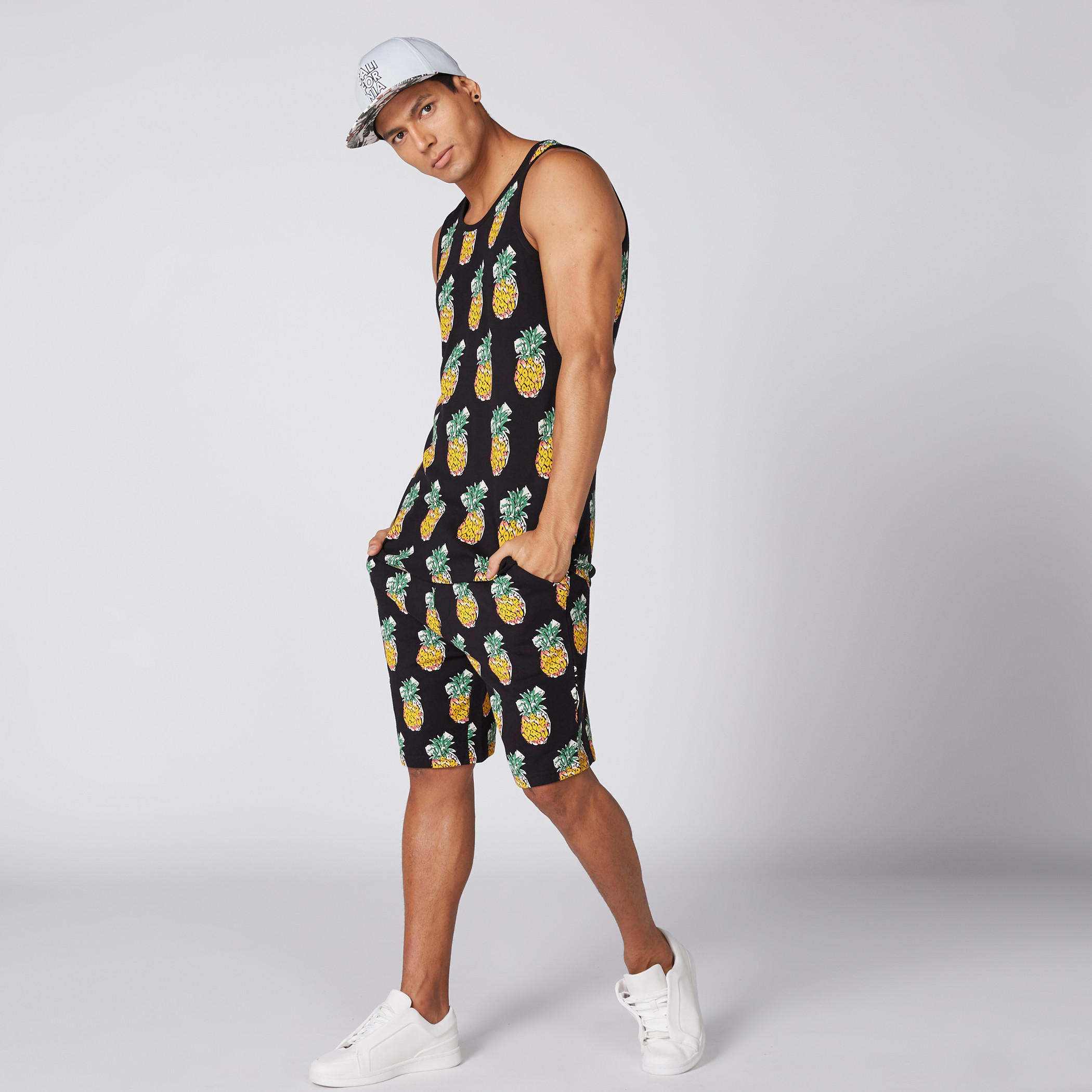 تيشيرت دون أكمام بياقة مستديرة وطبعات-men-clothing-tshirtsandpolos-tshirts-image-3
