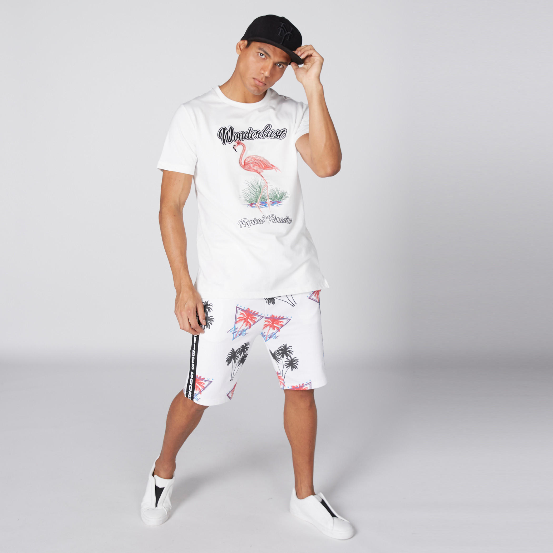 تيشيرت بياقة مستديرة وأكمام قصيرة وطبعات-men-clothing-tshirtsandpolos-tshirts-image-3