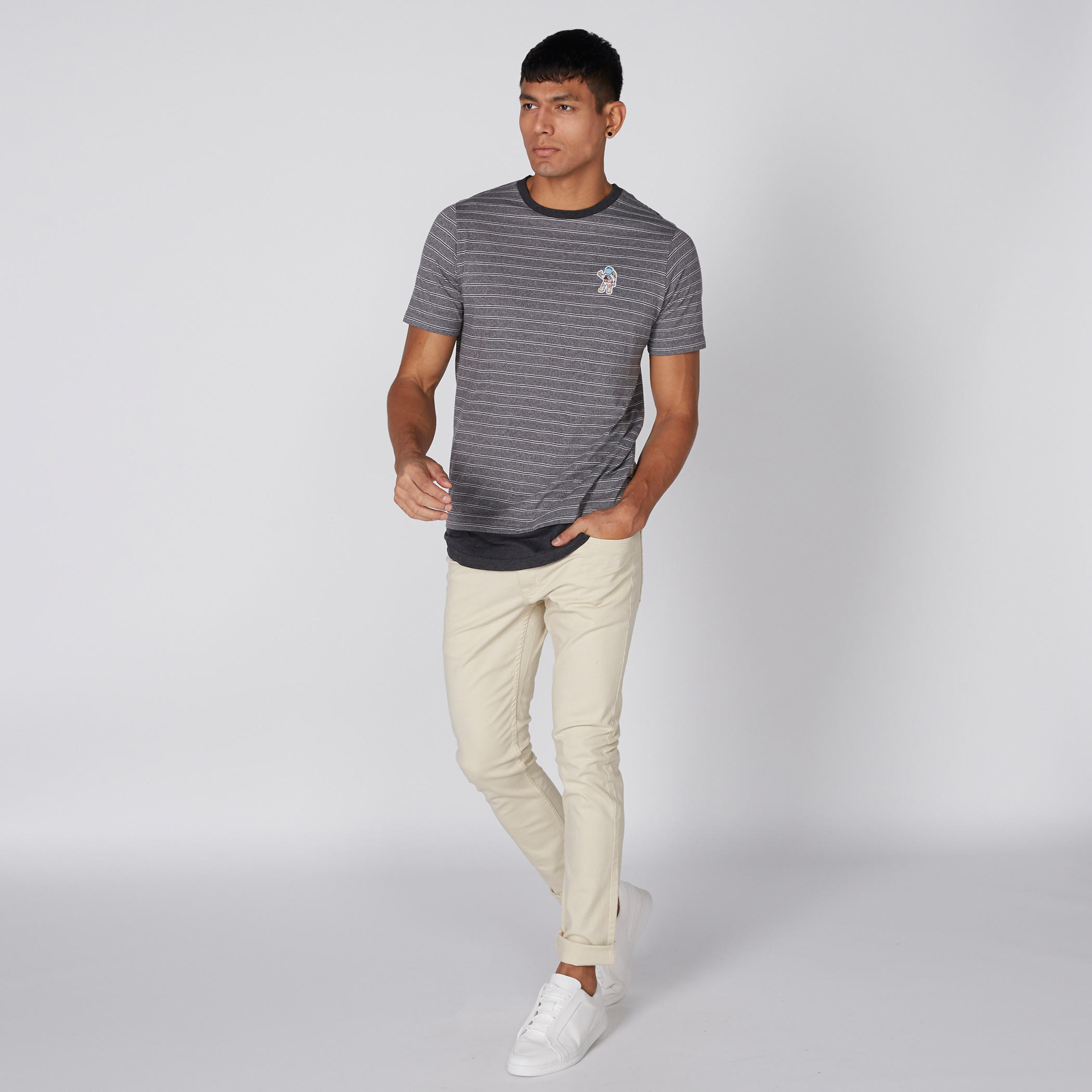 تيشيرت مقلّم بياقة مستديرة وأكمام قصيرة-men-clothing-tshirtsandpolos-tshirts-image-3
