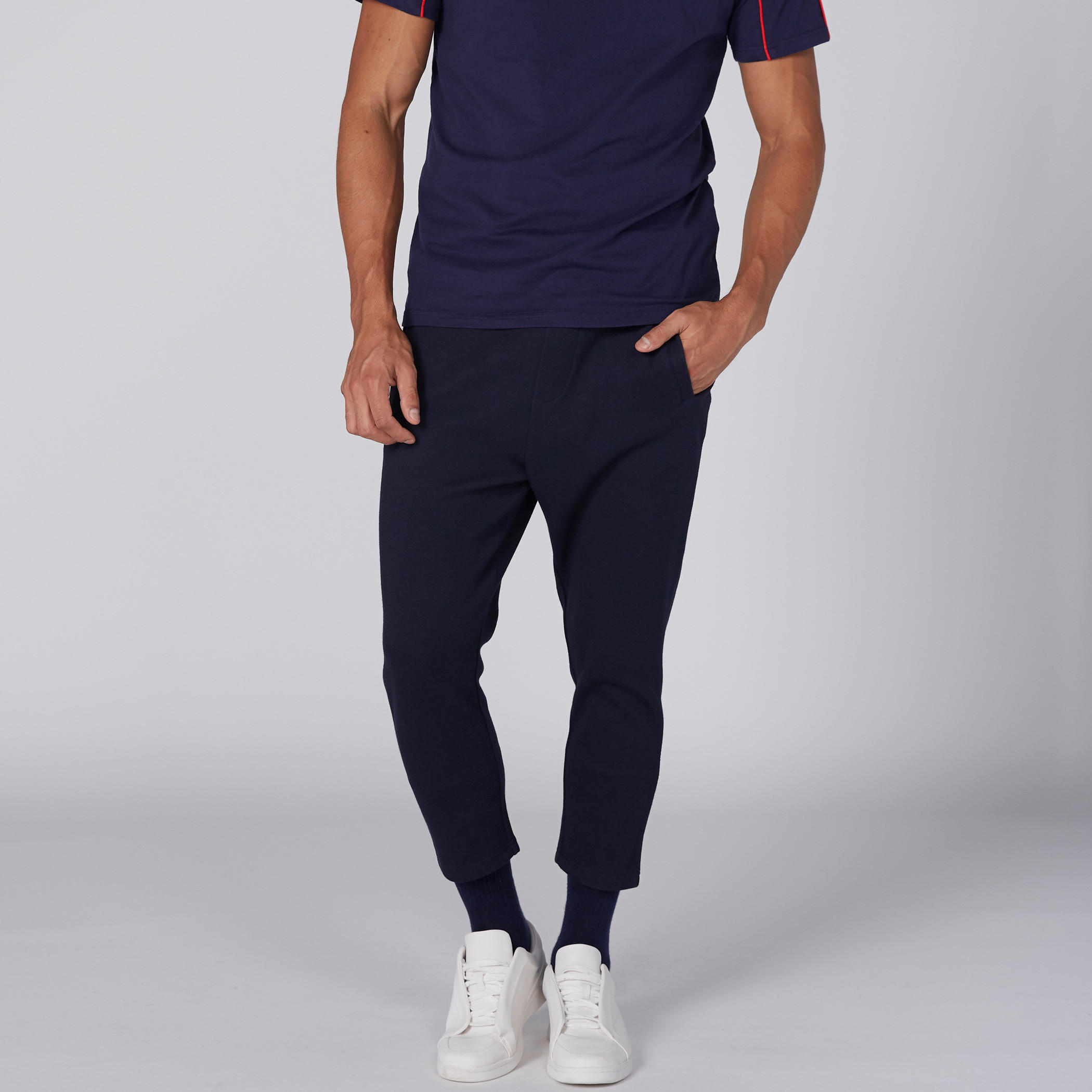 بنطال طويل بخصر مطاطي وجيوب-men-clothing-bottoms-trousersandchinos-trousers-image-3