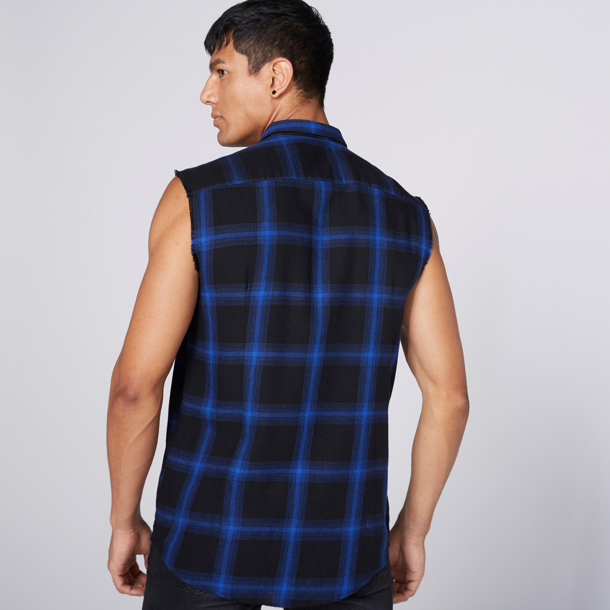 قميص كاروهات دون أكمام بأزرار-men-clothing-shirts-image-3