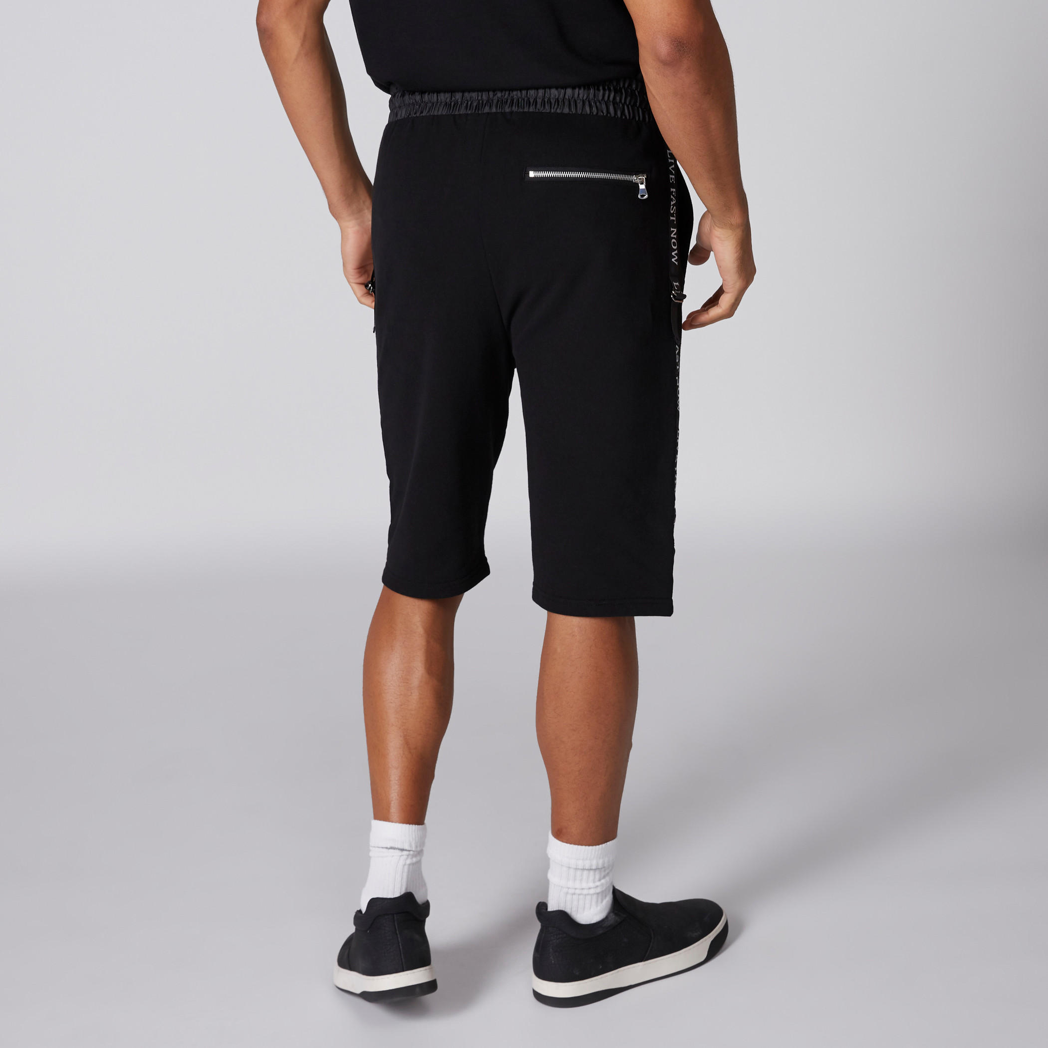 شورت بخصر مطّاطي وطبعات-men-clothing-bottoms-shorts-image-3