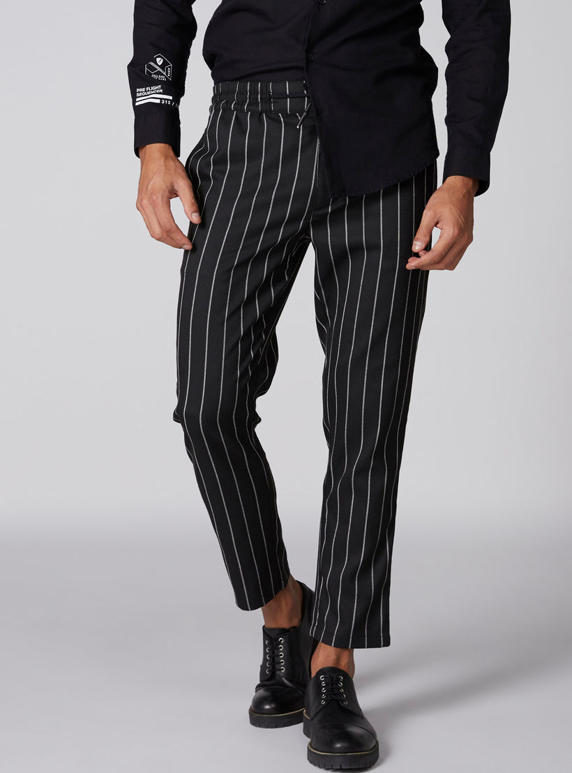 بنطال طويل مقلّم بخصر مطّاطي-men-clothing-bottoms-trousersandchinos-trousers-image-1