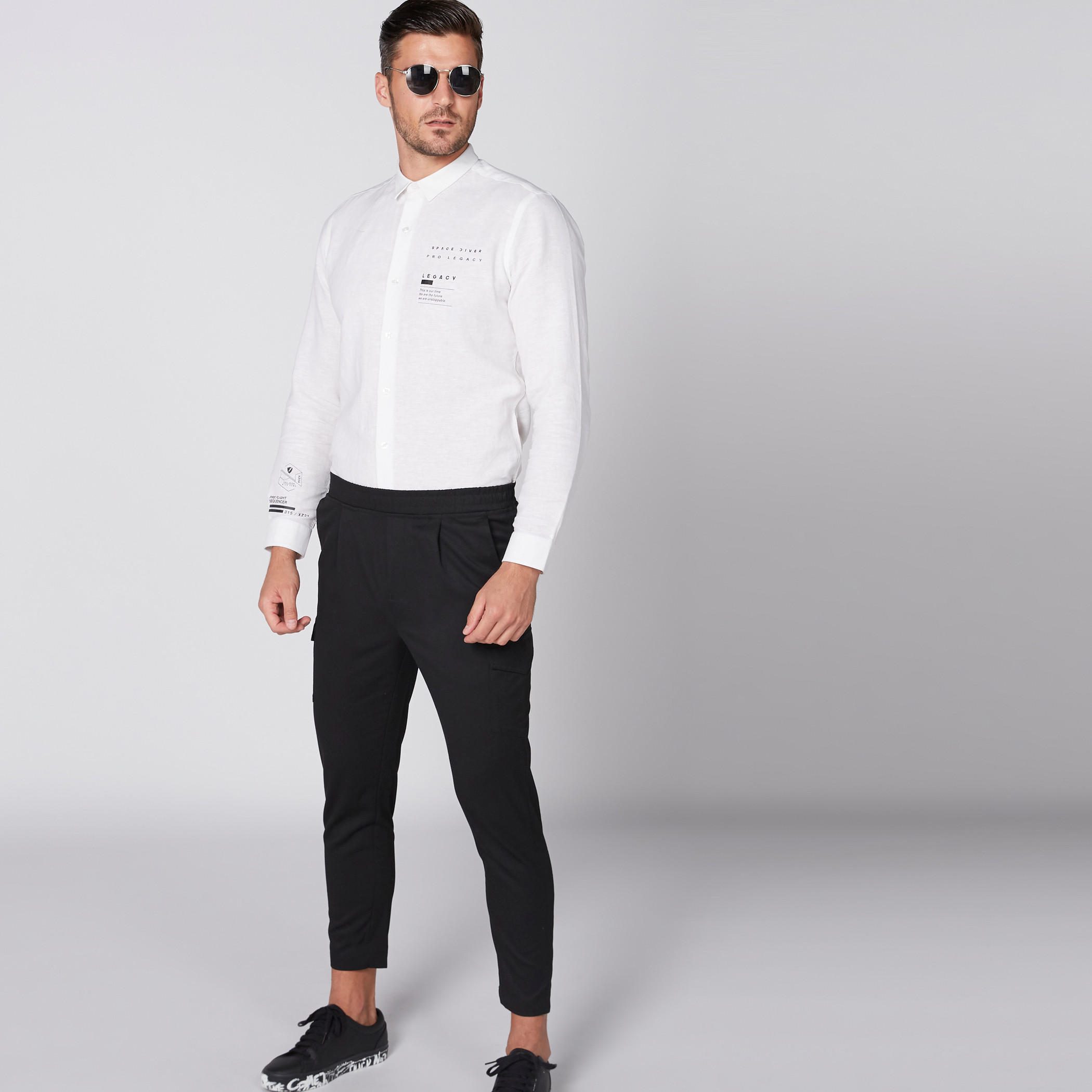 قميص بأكمام طويلة وأزرار وطبعات-men-clothing-shirts-image-3