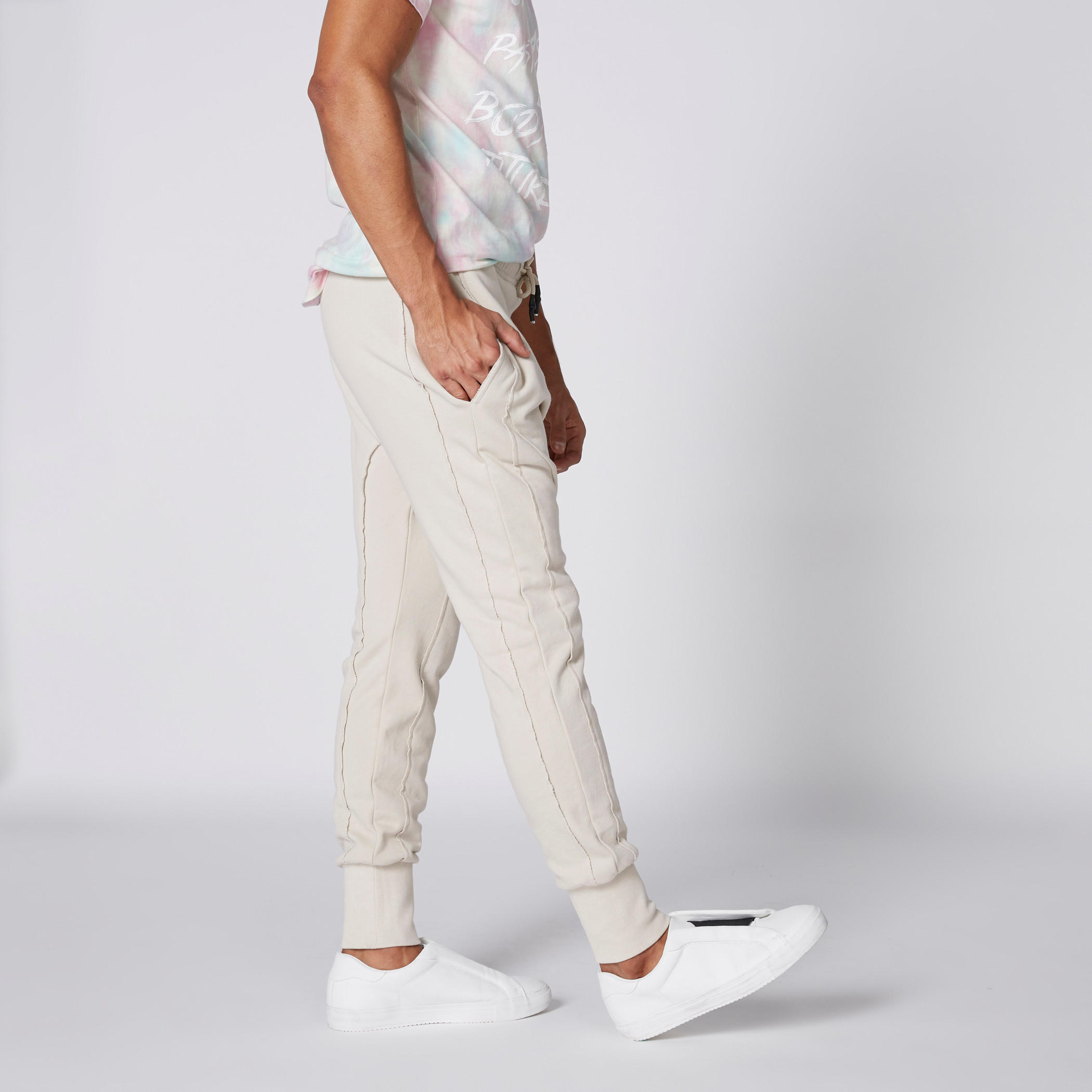 بنطال رياضي طويل بخصر مطاطي وجيوب-men-clothing-bottoms-joggers-image-3