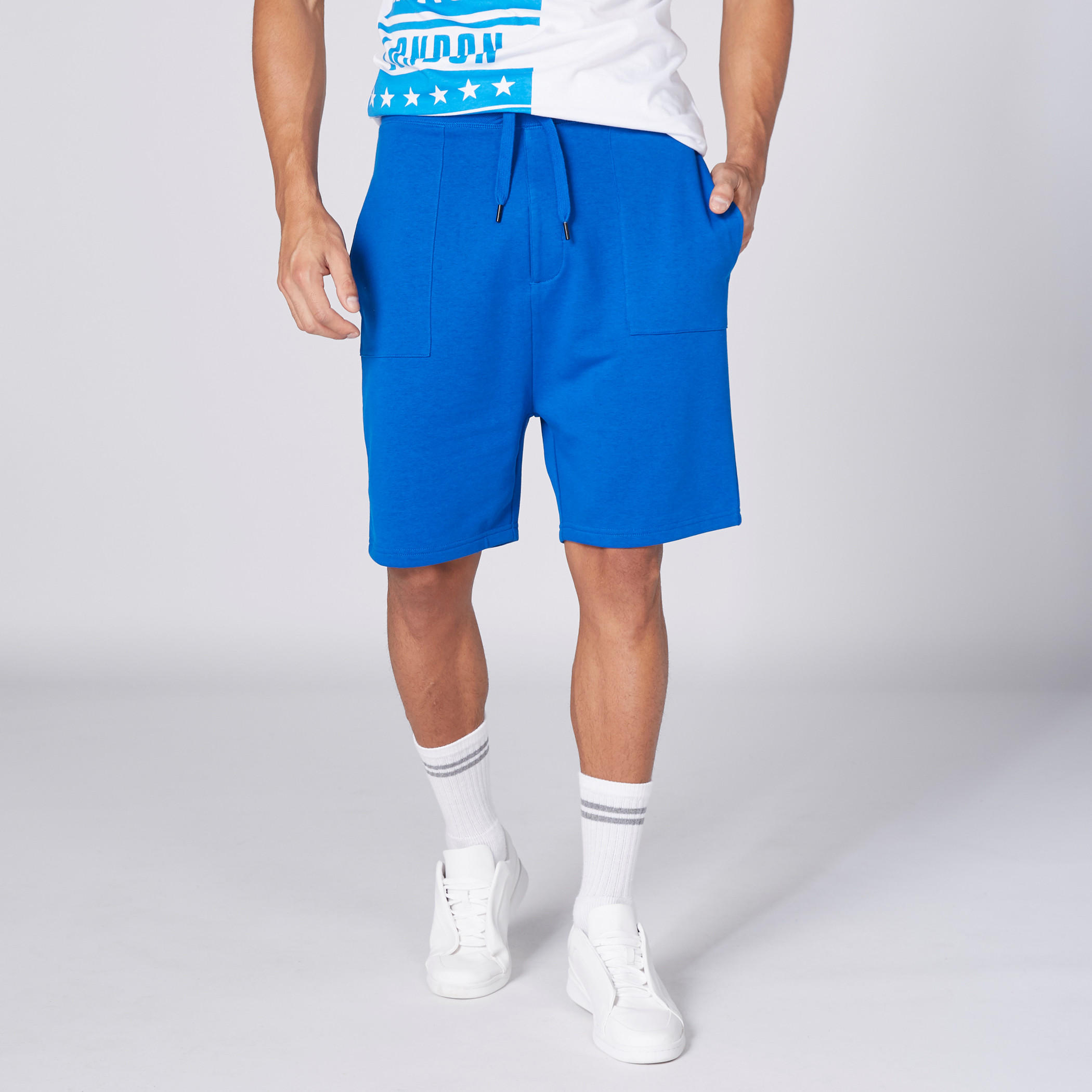 شورت بخصر مطّاطي وجيوب ورباط-men-clothing-bottoms-shorts-image-3