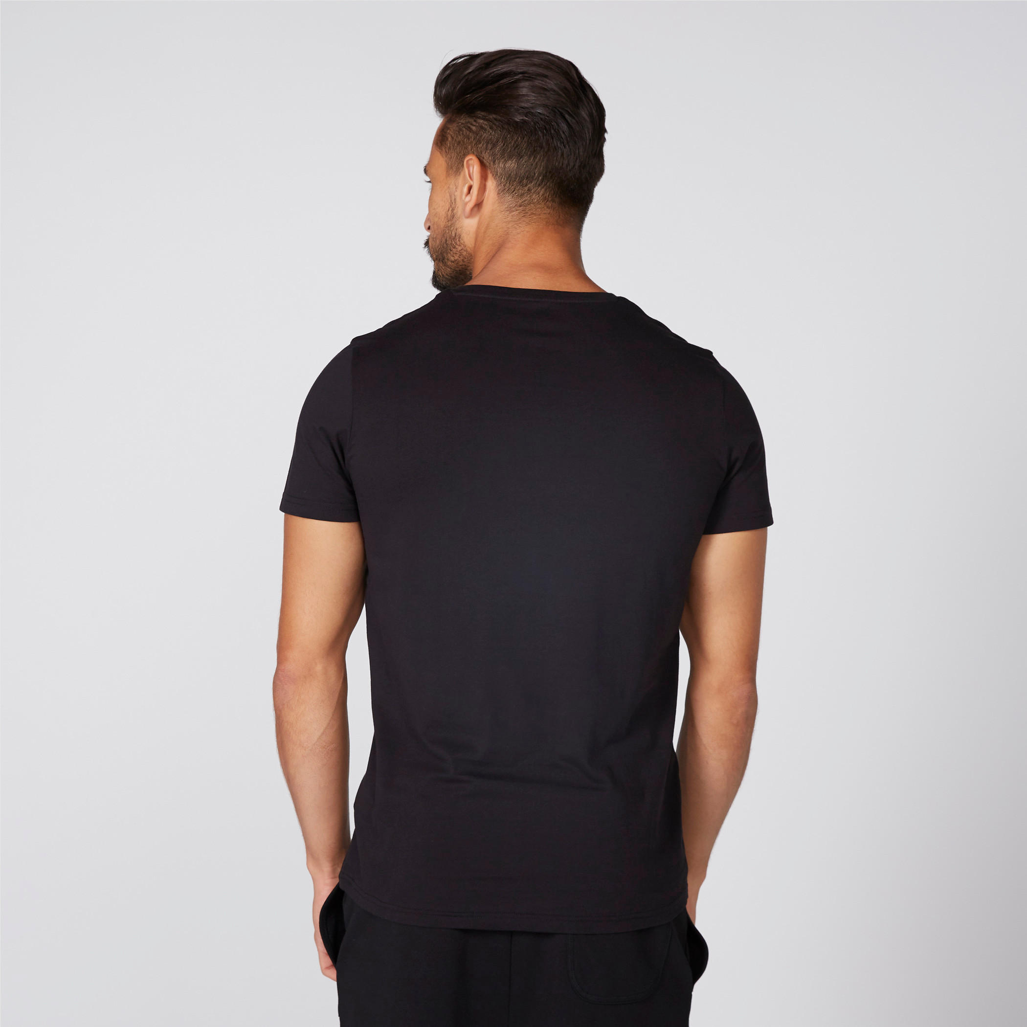 تيشيرت بياقة مستديرة وأكمام قصيرة وطبعات-men-clothing-tshirtsandpolos-tshirts-image-2