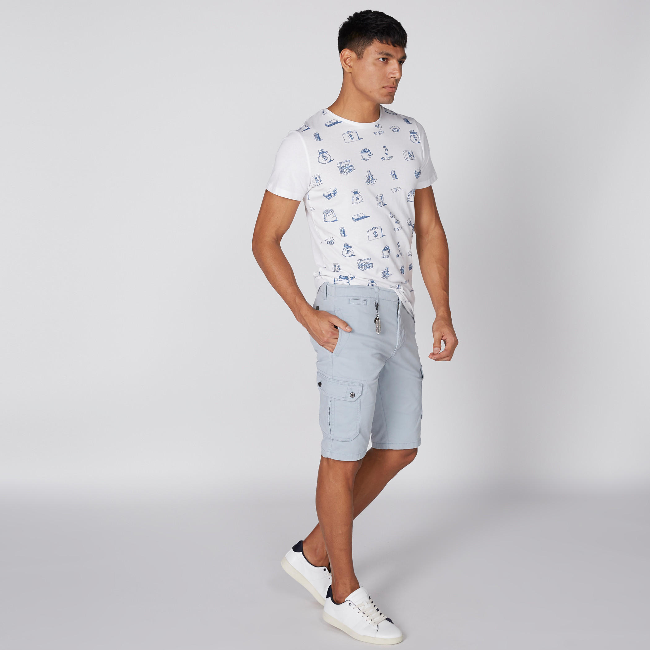 تيشيرت بياقة مستديرة وأكمام قصيرة وطبعات-men-clothing-tshirtsandpolos-tshirts-image-3