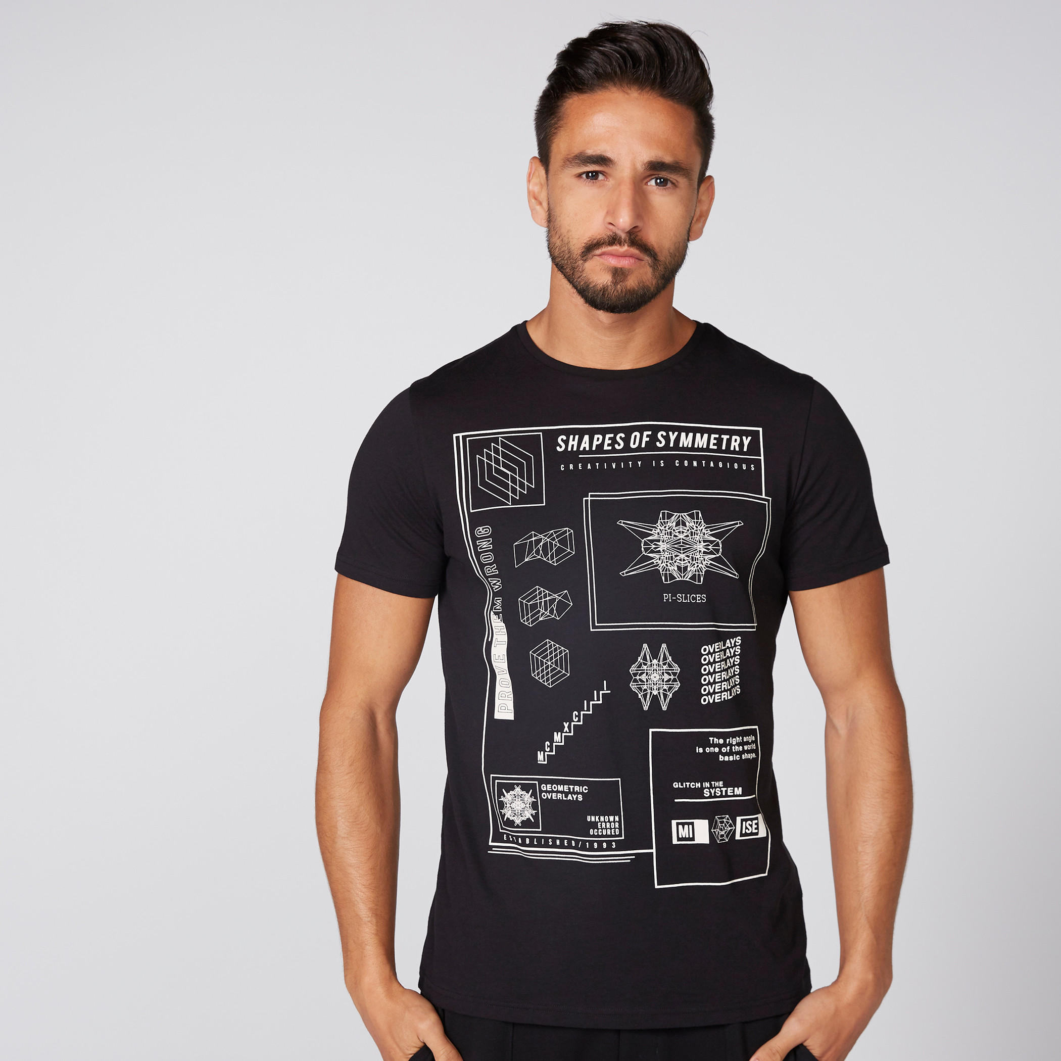 تيشيرت بياقة مستديرة وأكمام قصيرة وطبعات-men-clothing-tshirtsandpolos-tshirts-image-1