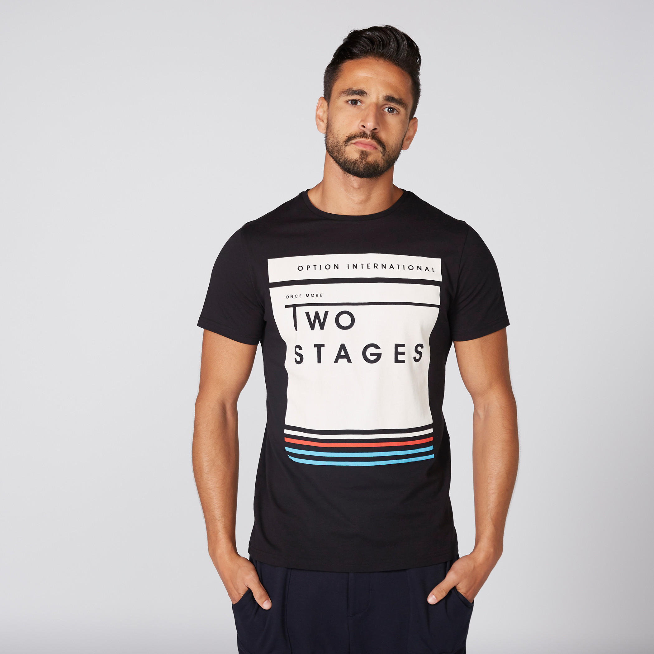 تيشيرت بياقة مستديرة وأكمام قصيرة وطبعات-men-clothing-tshirtsandpolos-tshirts-image-1