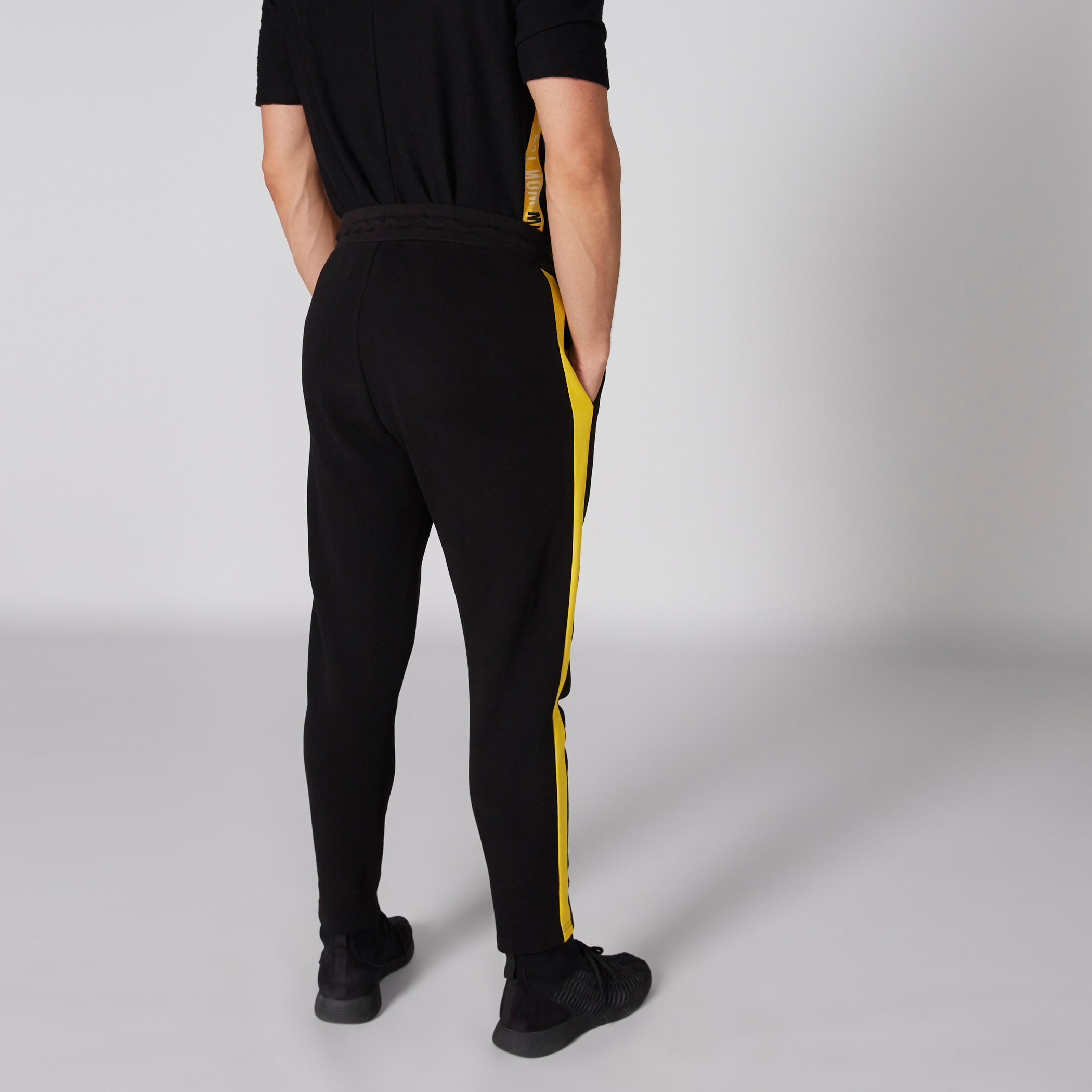 بنطال طويل بجيوب-men-clothing-bottoms-joggers-image-2