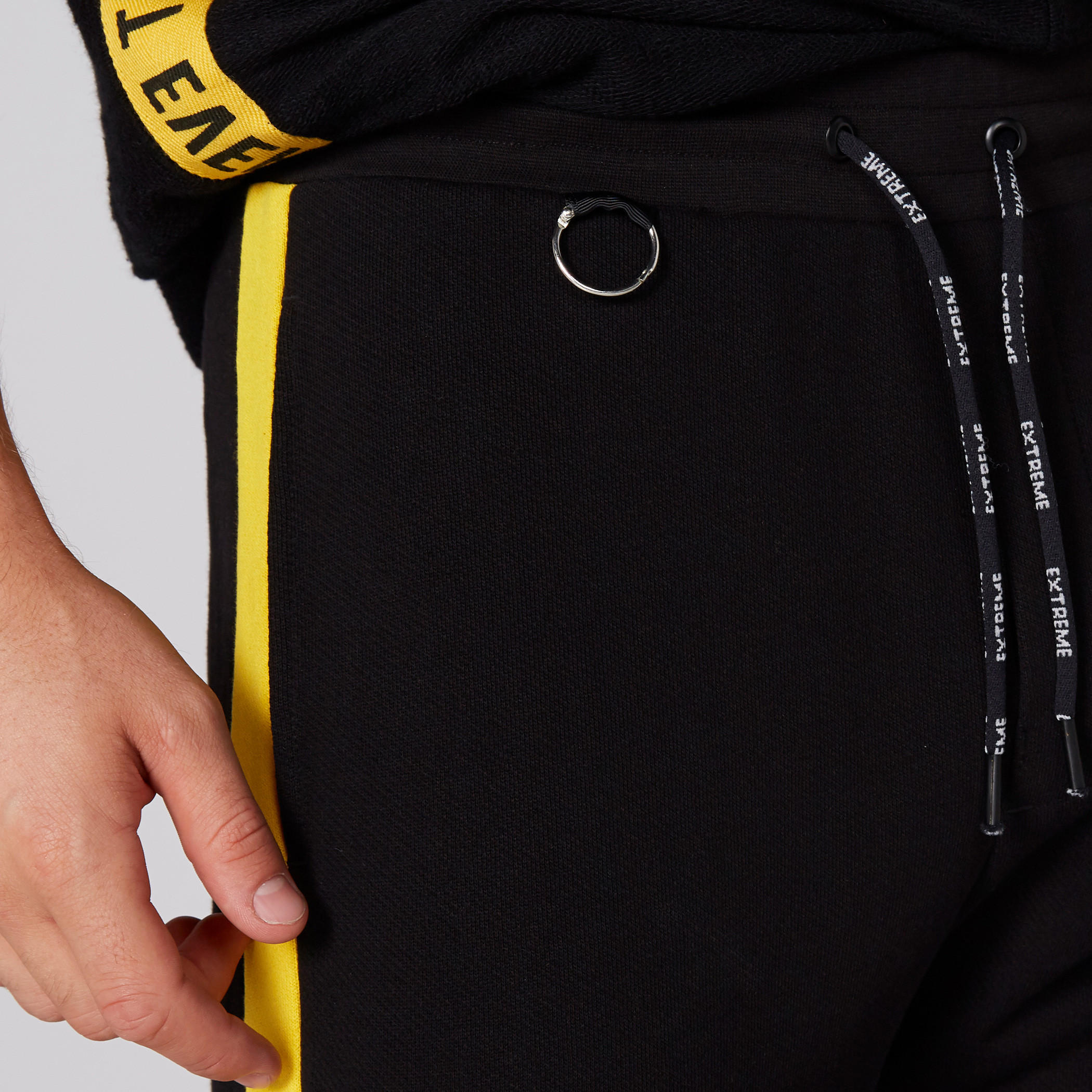 بنطال طويل بجيوب-men-clothing-bottoms-joggers-image-4