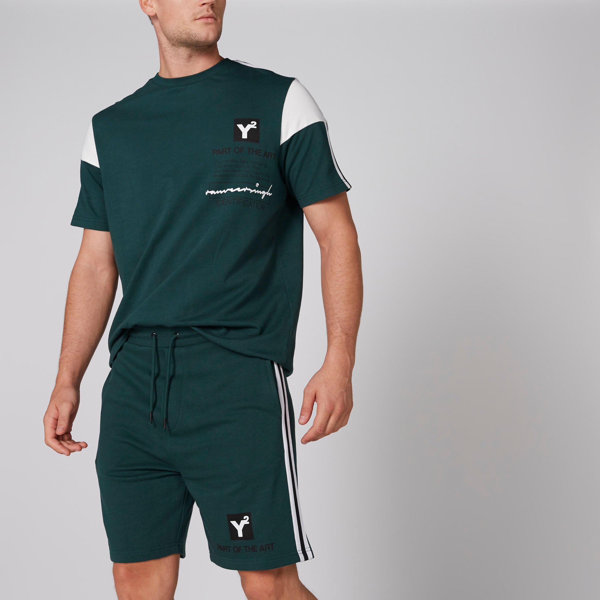 شورت بخصر مطّاطي وطبعات-men-clothing-bottoms-shorts-image-3