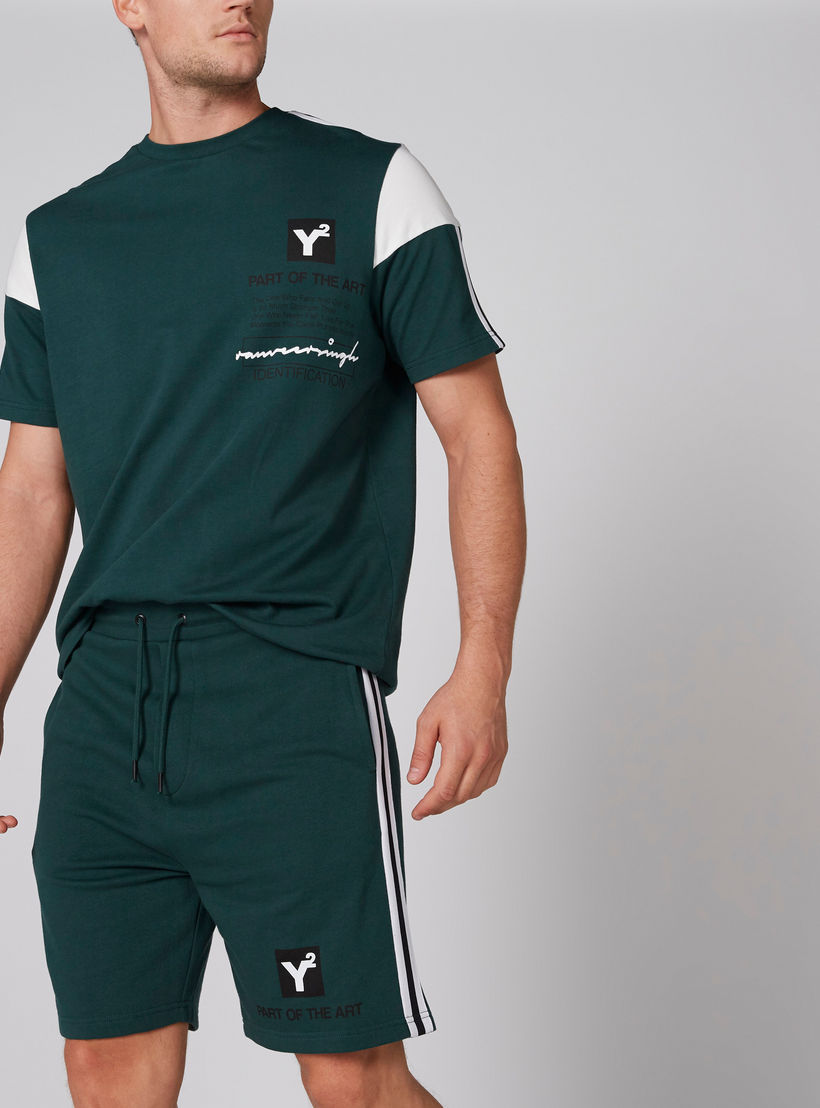 شورت بخصر مطّاطي وطبعات-men-clothing-bottoms-shorts-image-3