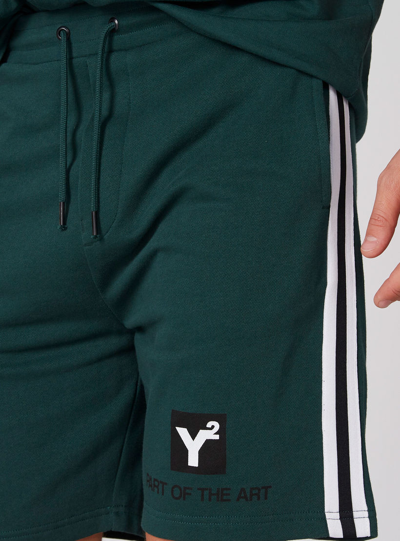 شورت بخصر مطّاطي وطبعات-men-clothing-bottoms-shorts-image-4