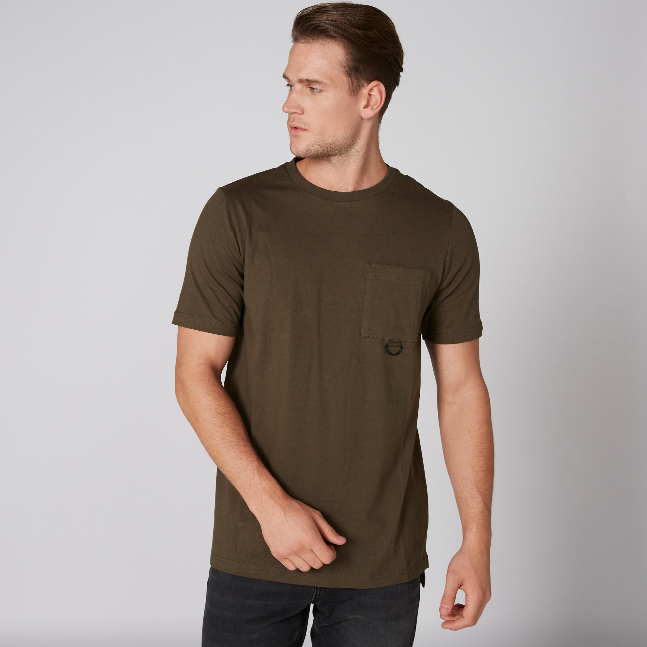 تيشيرت بياقة مستديرة وأكمام قصيرة-men-clothing-tshirtsandpolos-tshirts-image-1