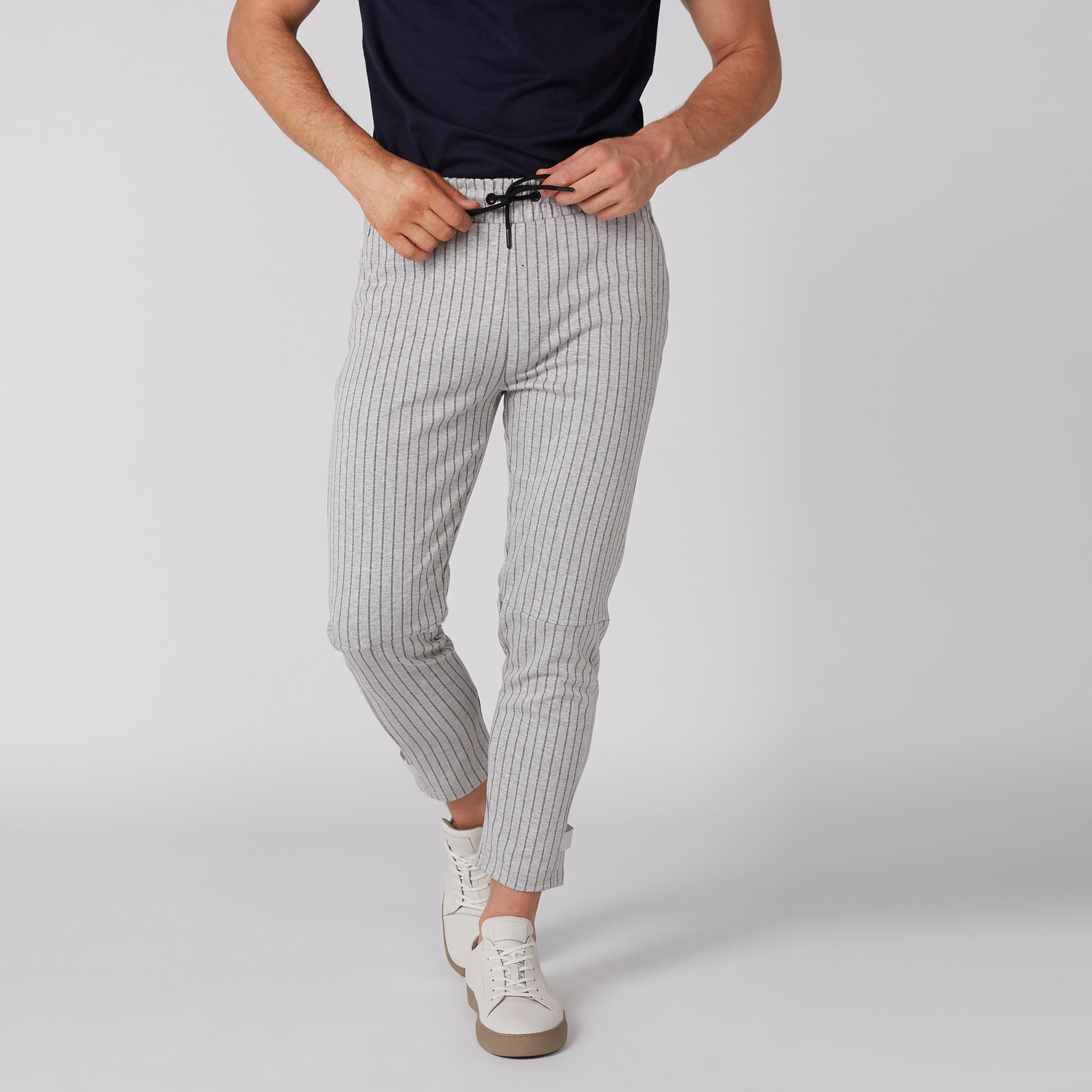 بنطال مقلّم بطول الكاحل برباط وجيوب-men-clothing-bottoms-trousersandchinos-trousers-image-2