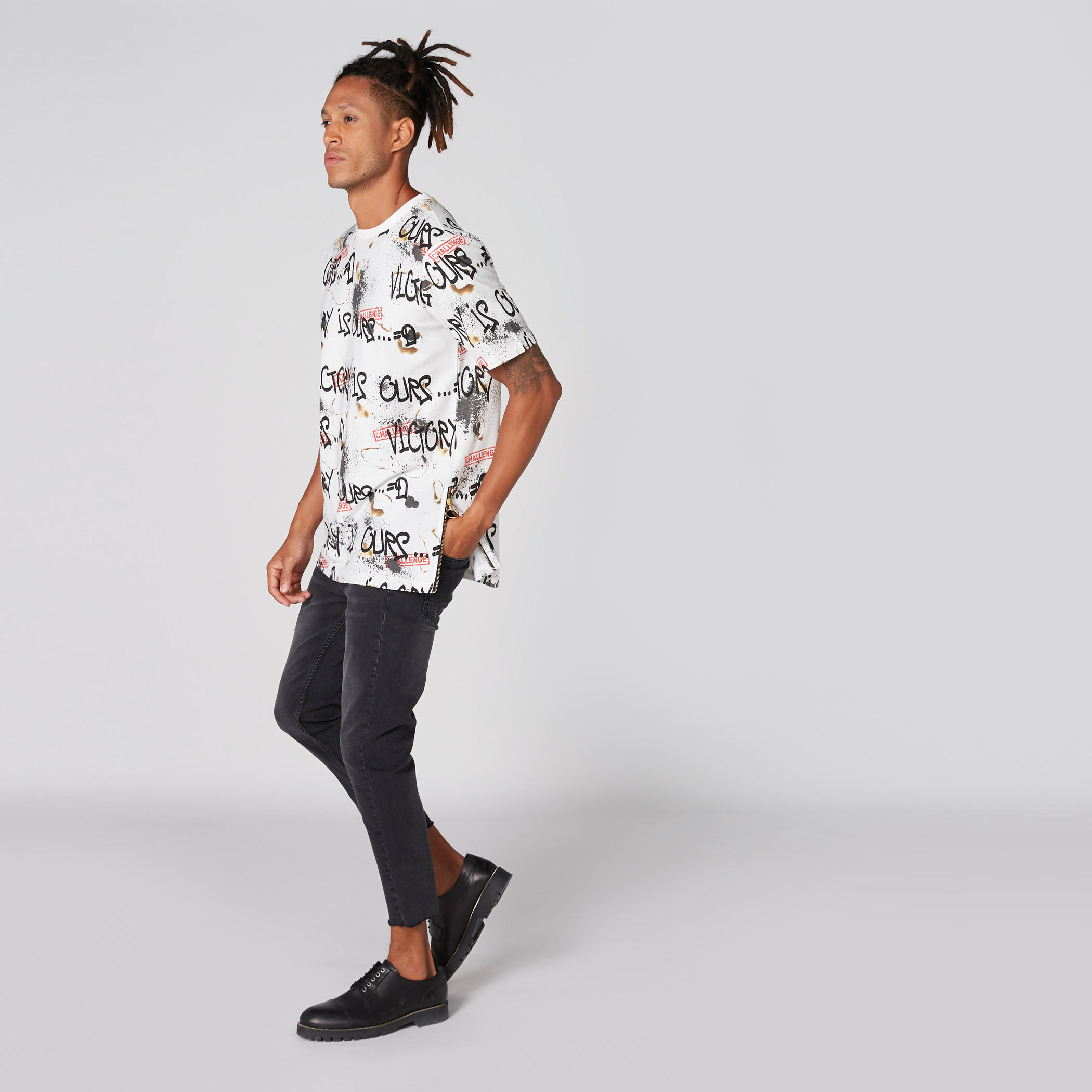 Printed T-Shirt with Crew Neck and Short Sleeves-men-clothing-tshirtsandpolos-tshirts-image-1