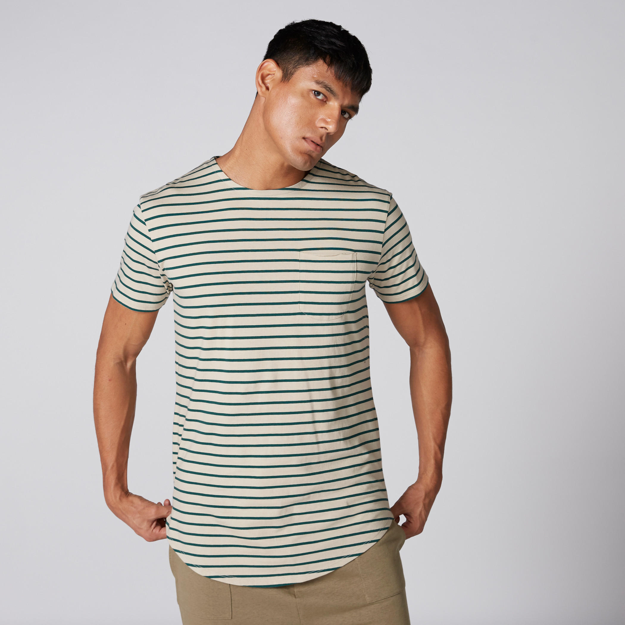 تيشيرت مقلّم بياقة مستديرة وأكمام قصيرة-men-clothing-tshirtsandpolos-tshirts-image-3