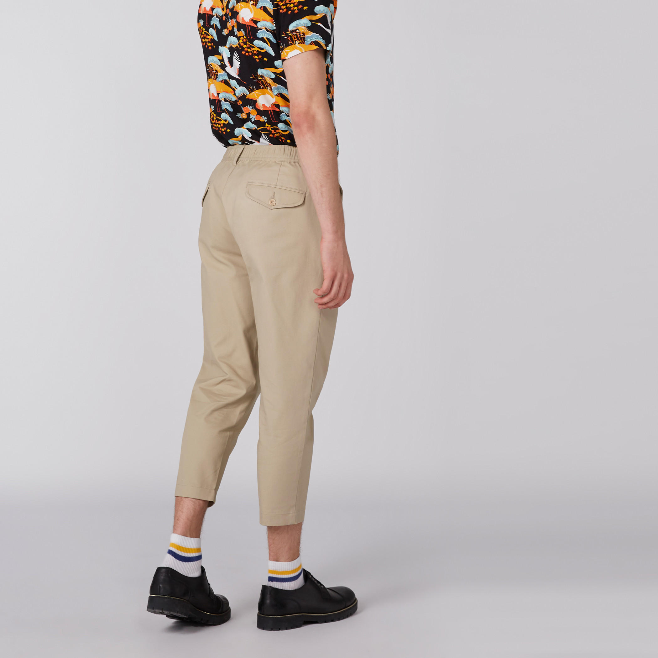 بنطال قصير بزر إغلاق وجيوب-men-clothing-bottoms-trousersandchinos-trousers-image-5