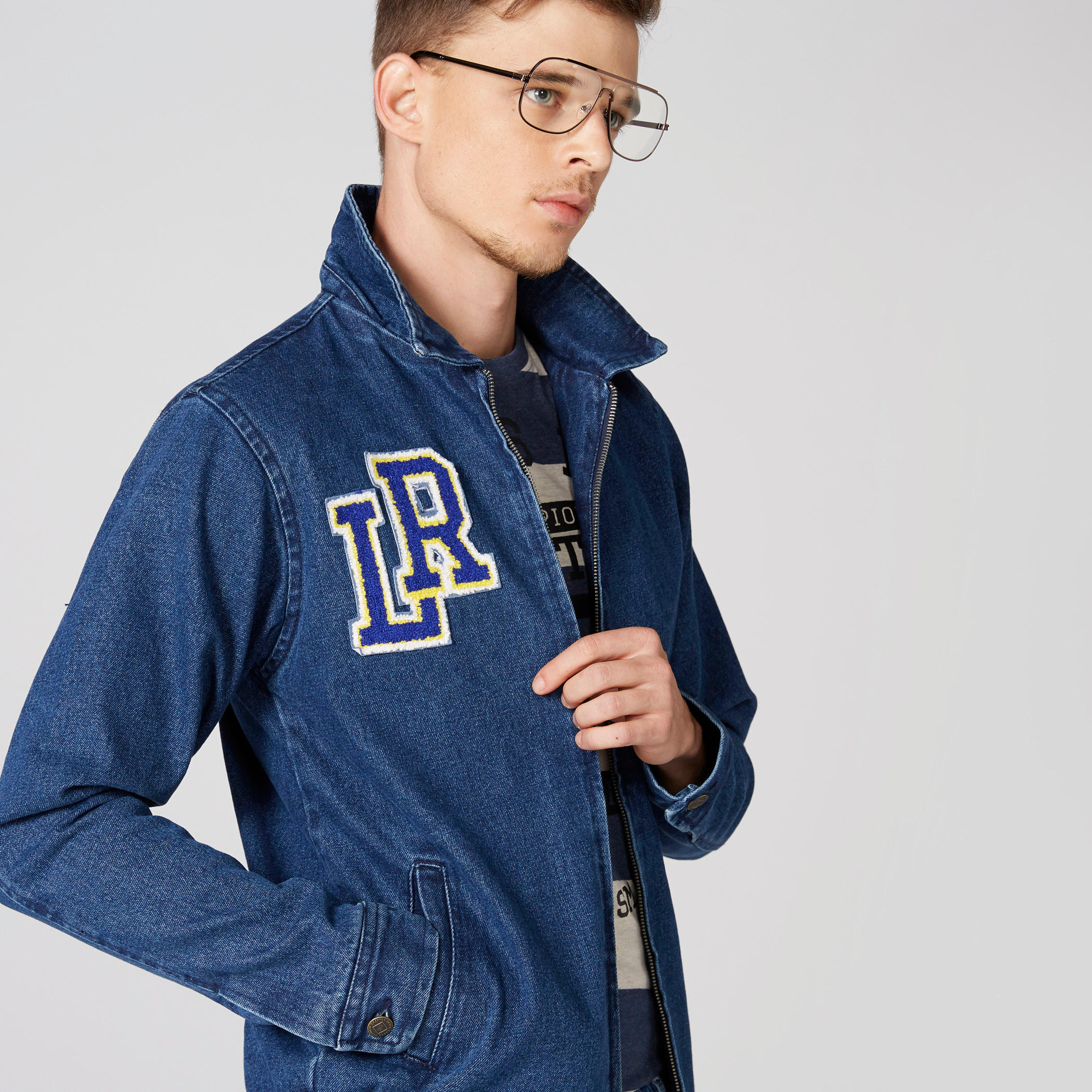 جاكيت بأكمام طويلة وسحّاب إغلاق وتزيينات-men-clothing-jacketsandblazers-jackets-image-1