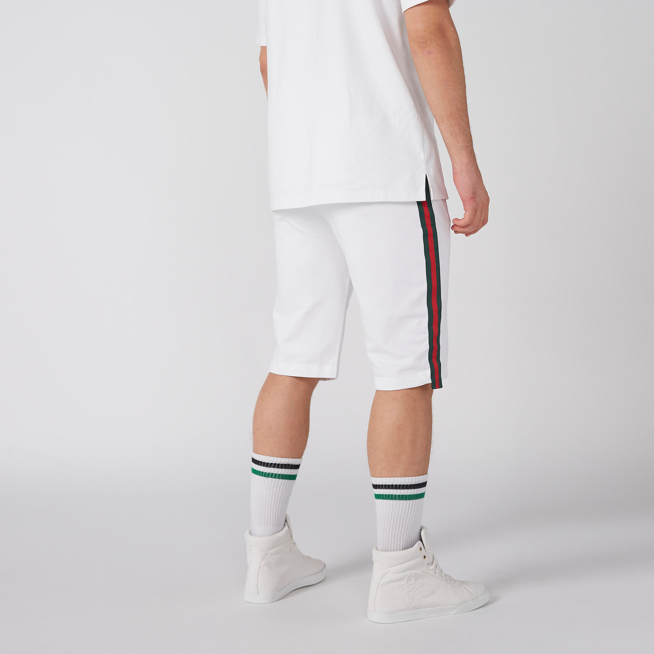 شورت بخصر مطّاطي وجيوب وطبعات-men-clothing-bottoms-shorts-image-5