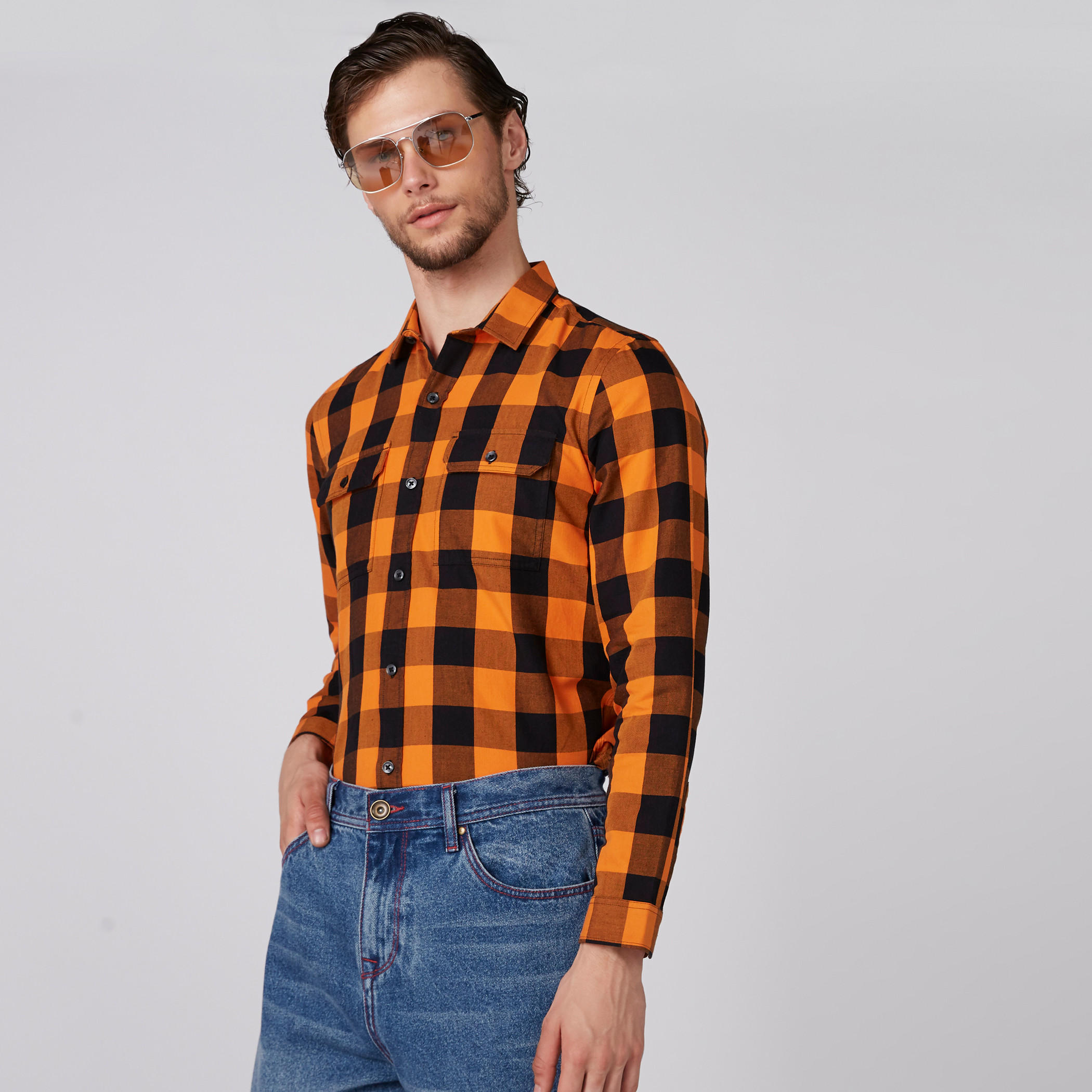 قميص كاروهات بأكمام طويلة وأزرار-men-clothing-shirts-image-1