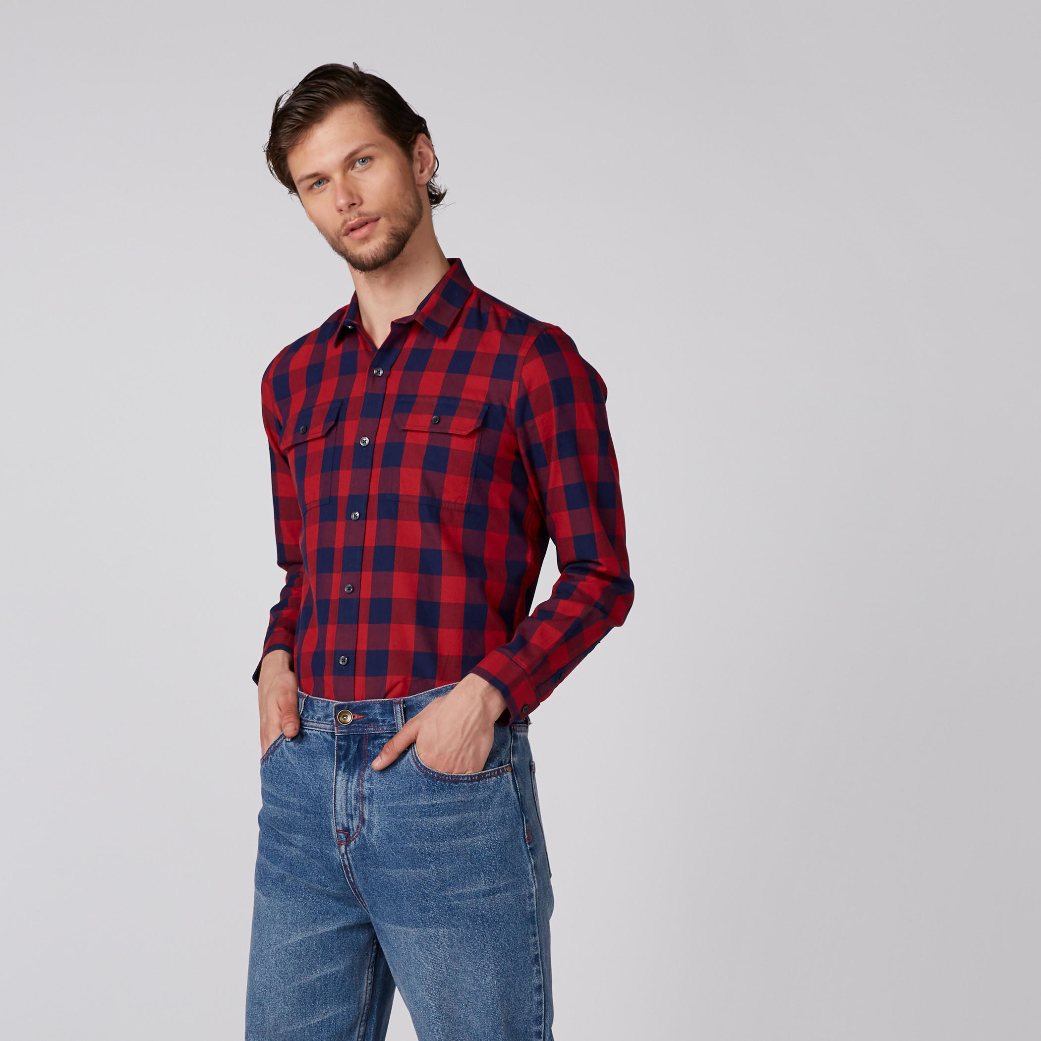 قميص كاروهات بأكمام طويلة وأزرار-men-clothing-shirts-image-3
