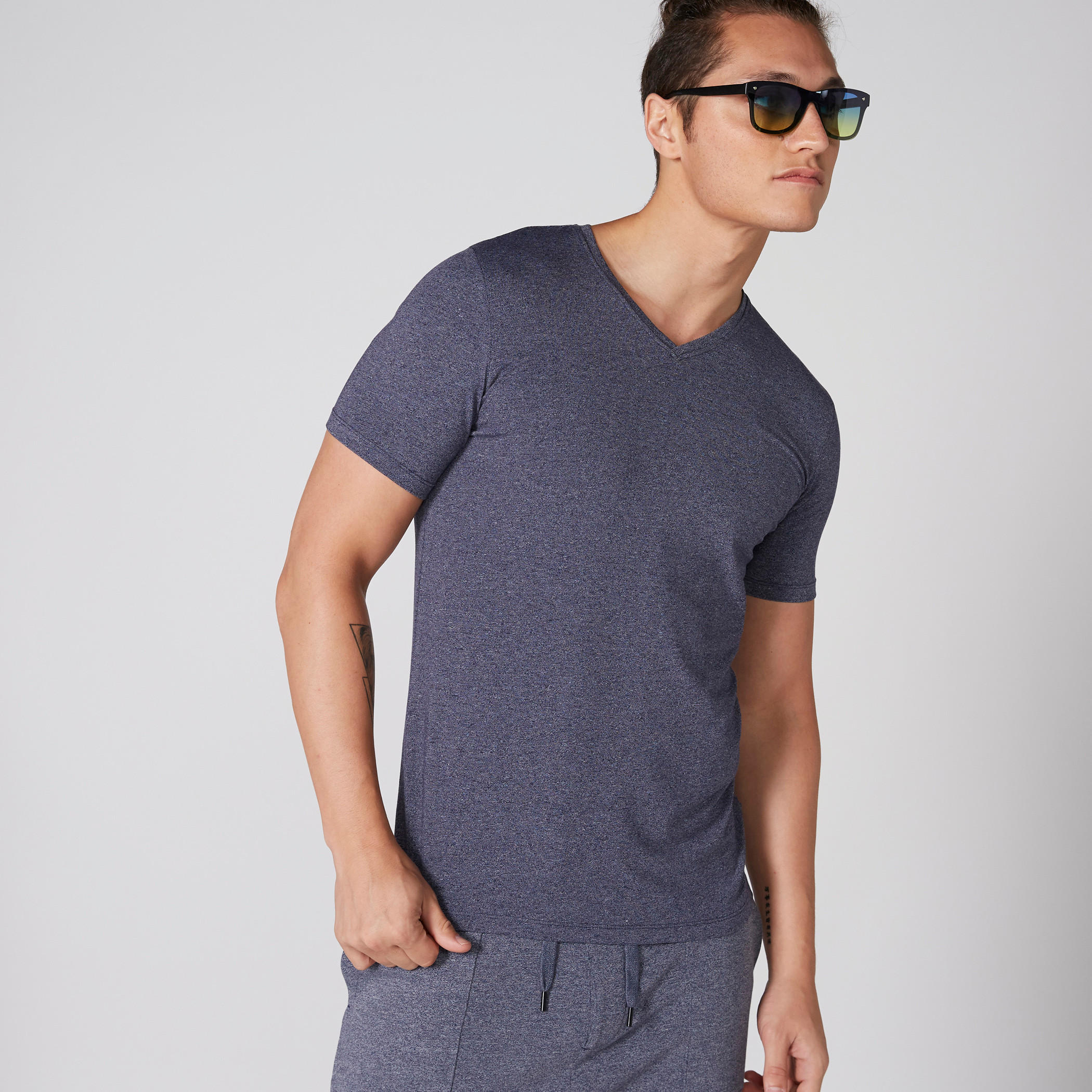 V-Neck T-Shirt with Short Sleeves-men-clothing-tshirtsandpolos-tshirts-image-12