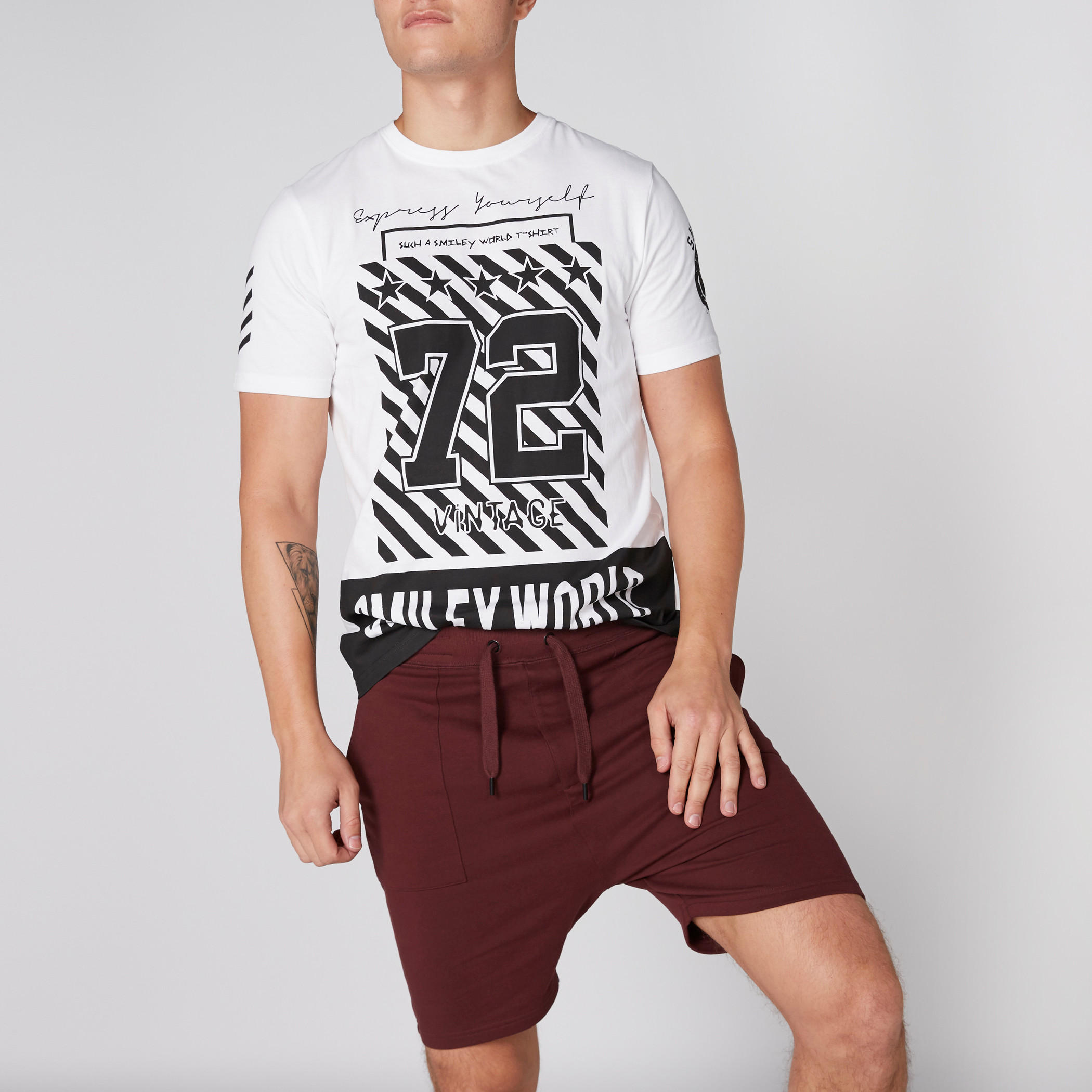 شورت بخصر مطّاطي وجيوب ورباط-men-clothing-bottoms-shorts-image-1
