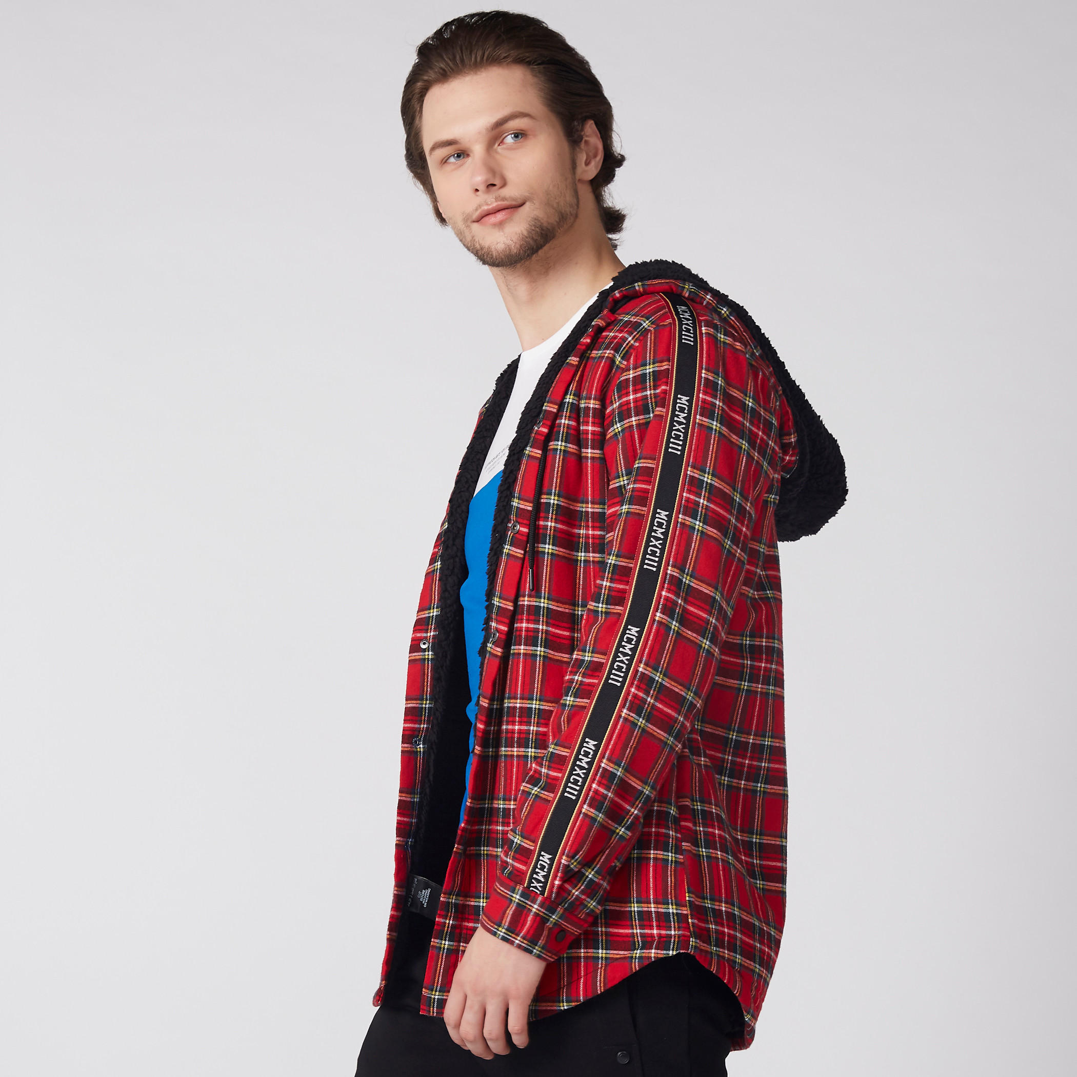 جاكيت كاروهات بأكمام طويلة وقبعة-men-clothing-jacketsandblazers-jackets-image-2