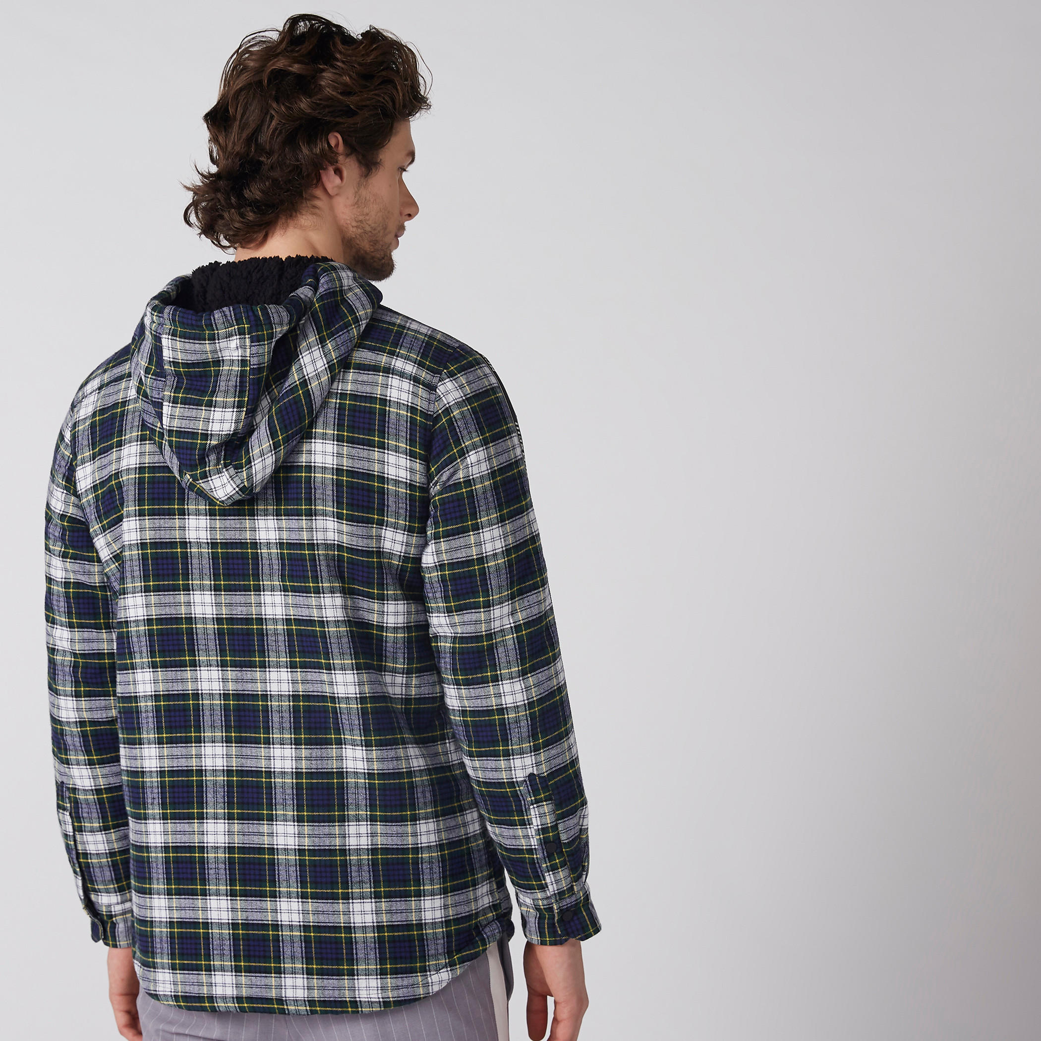 جاكيت كاروهات بأكمام طويلة وقبعة-men-clothing-jacketsandblazers-jackets-image-4