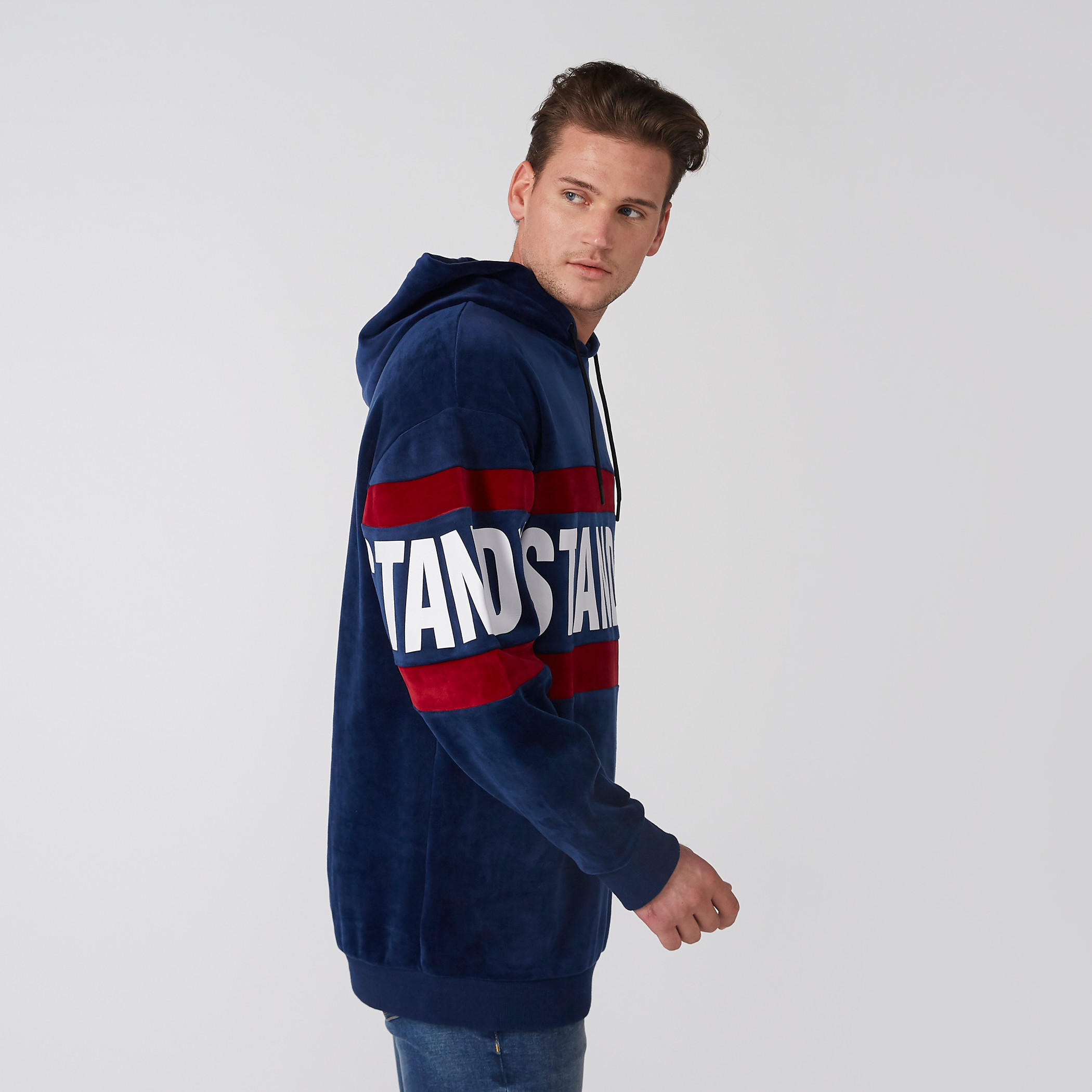 هودي بطبعات وأكتاف منسدلة-men-winterwear-hoodiesandsweatshirts-image-5