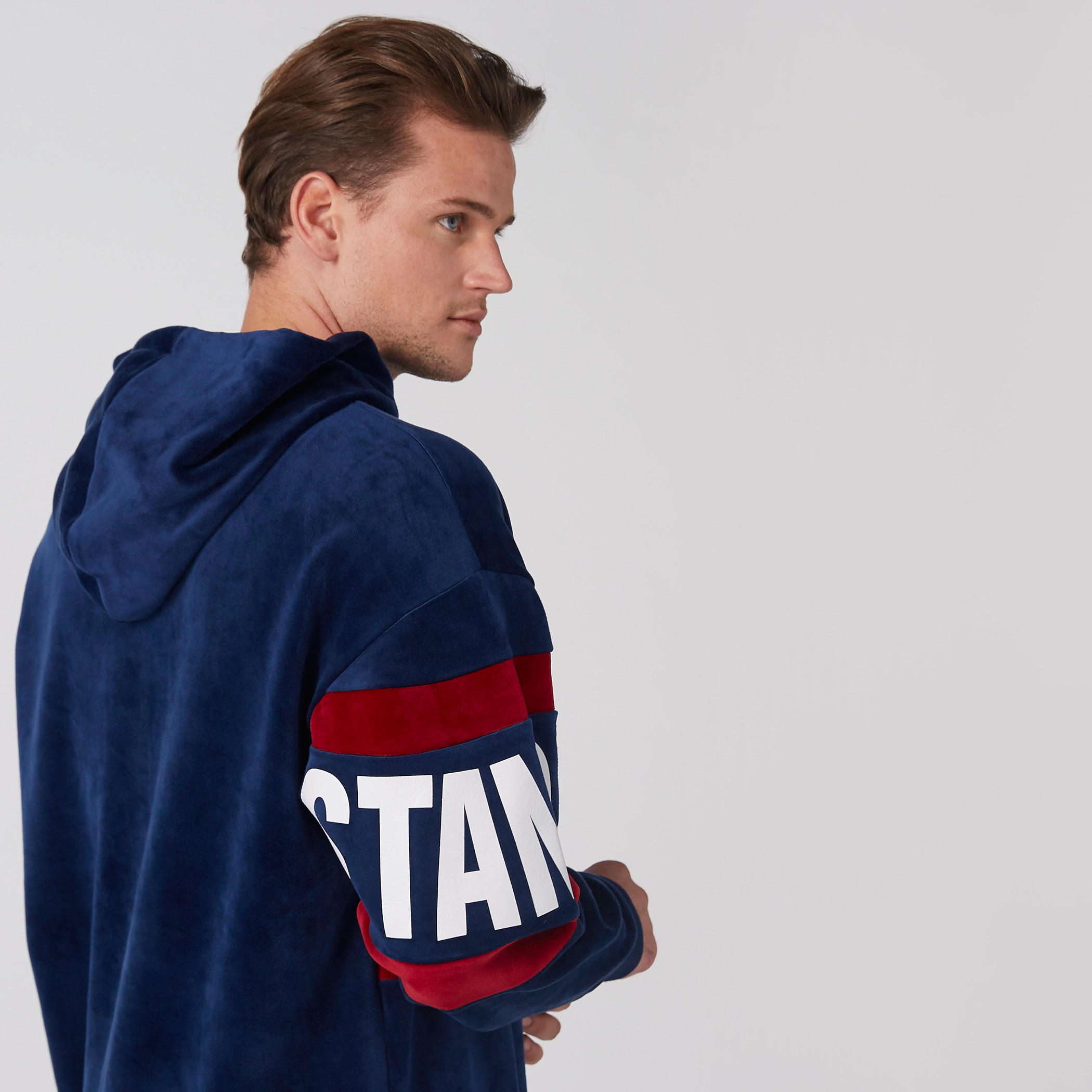 هودي بطبعات وأكتاف منسدلة-men-winterwear-hoodiesandsweatshirts-image-2