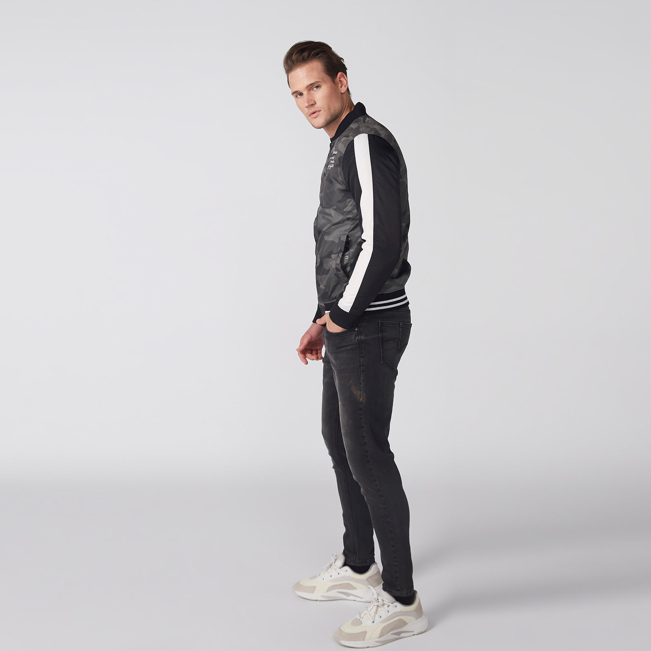 Printed Bomber Jacket with Long Sleeves and Zip Closure-men-clothing-jacketsandblazers-jackets-image-1
