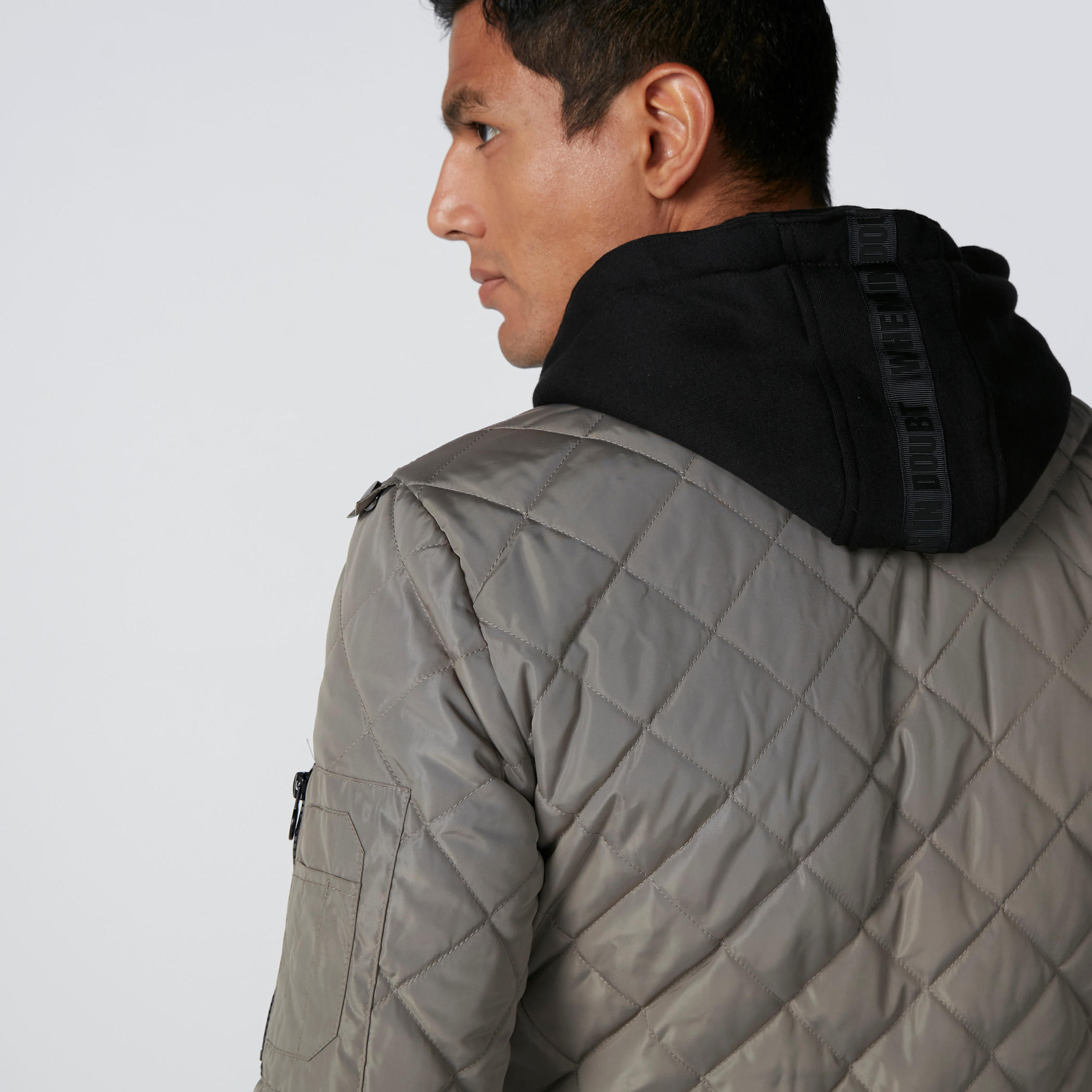 جاكيت مبطّن بأكمام طويلة وقبعة وسحاب إغلاق-men-clothing-jacketsandblazers-jackets-image-4