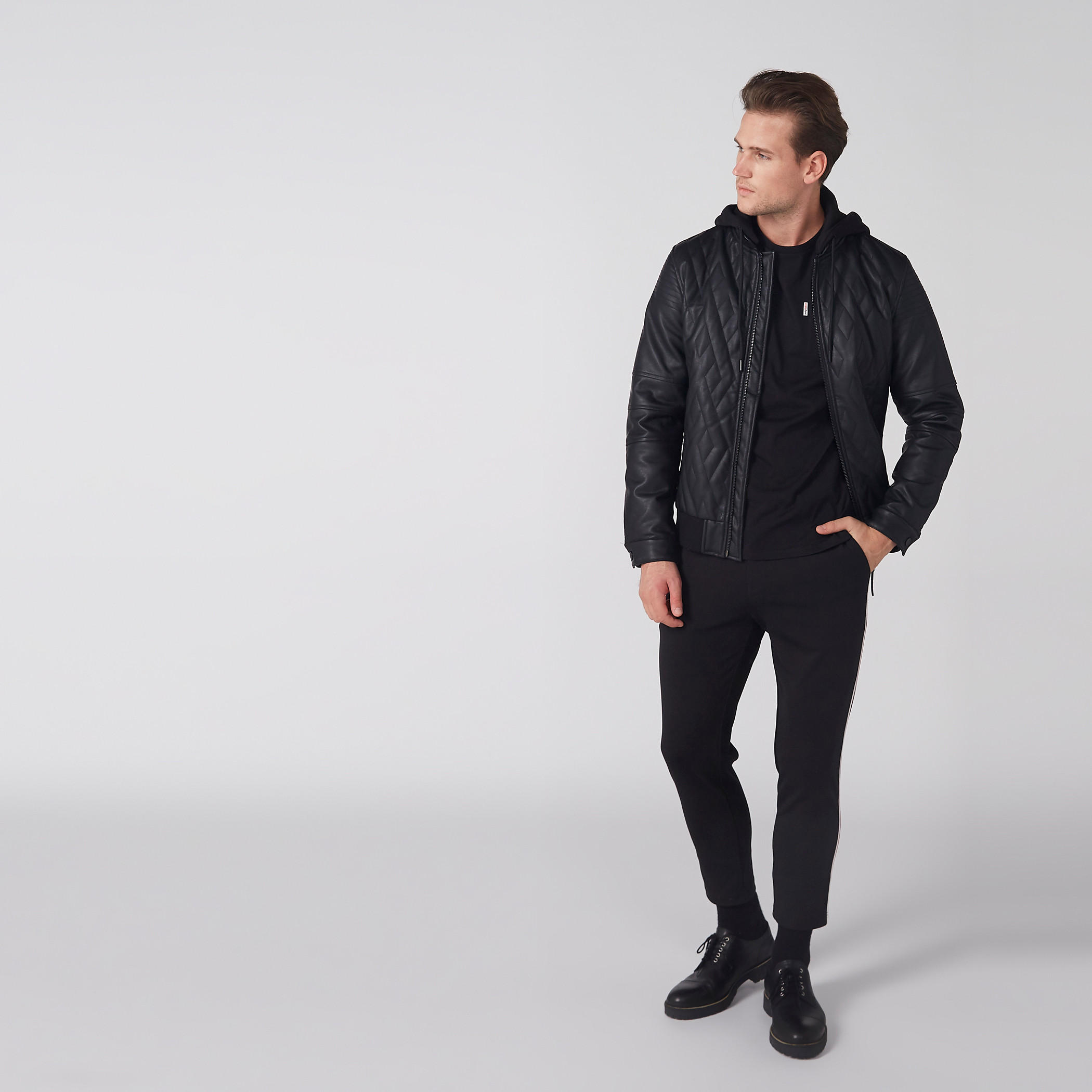 جاكيت مبطّن بأكمام طويلة وقبعة وسحاب إغلاق-men-clothing-jacketsandblazers-jackets-image-1