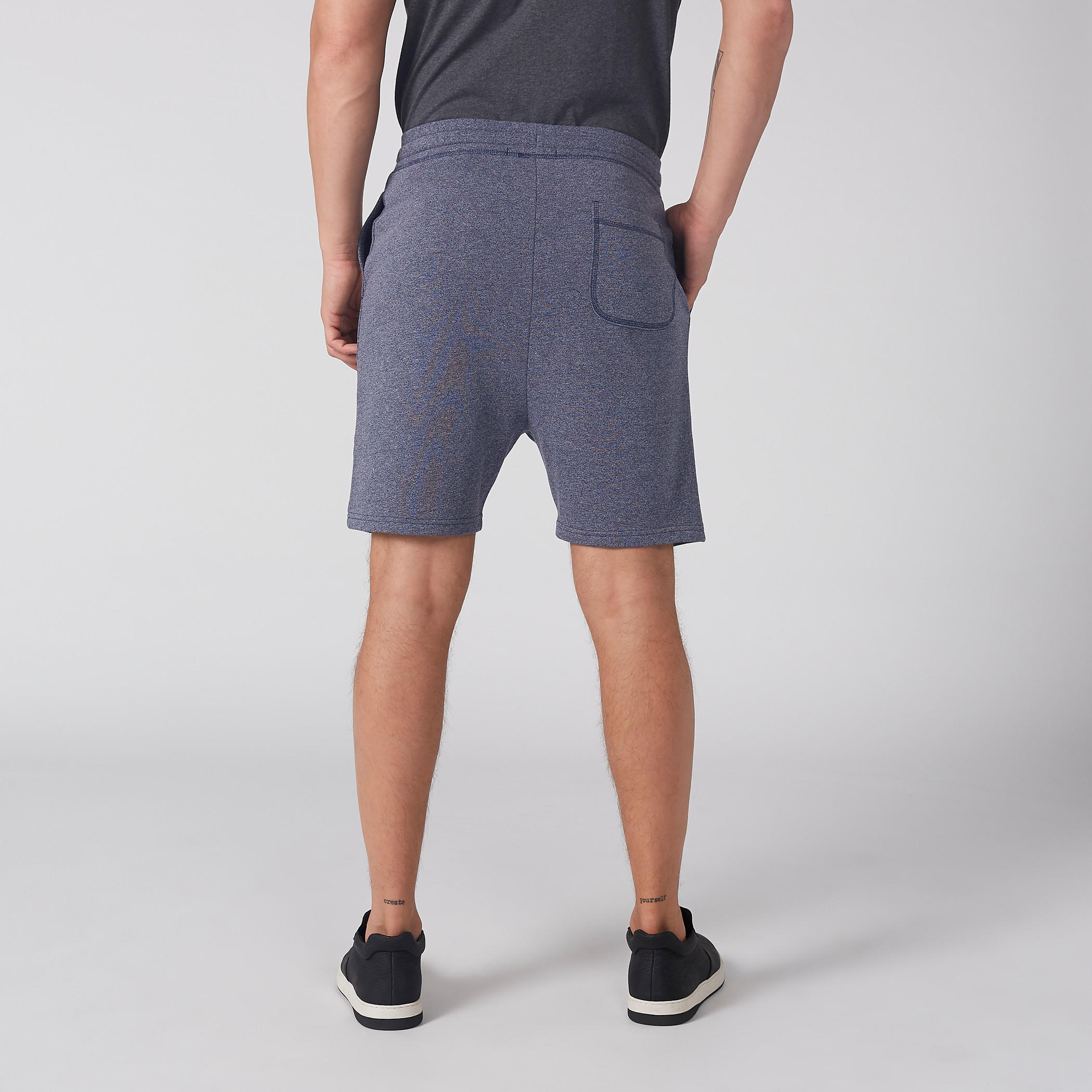 شورت بخصر مطّاطي وجيوب-men-clothing-bottoms-shorts-image-3