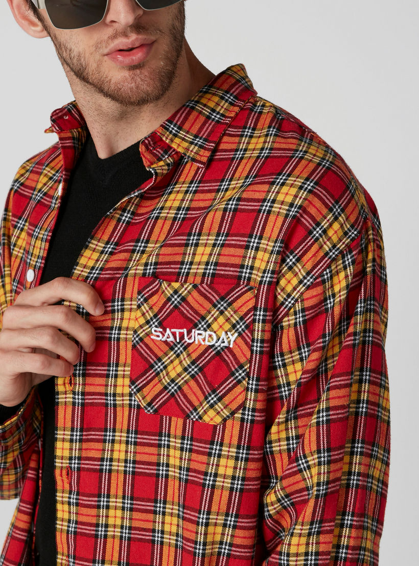 قميص كاروهات بأكمام طويلة وجيوب-men-clothing-shirts-image-5