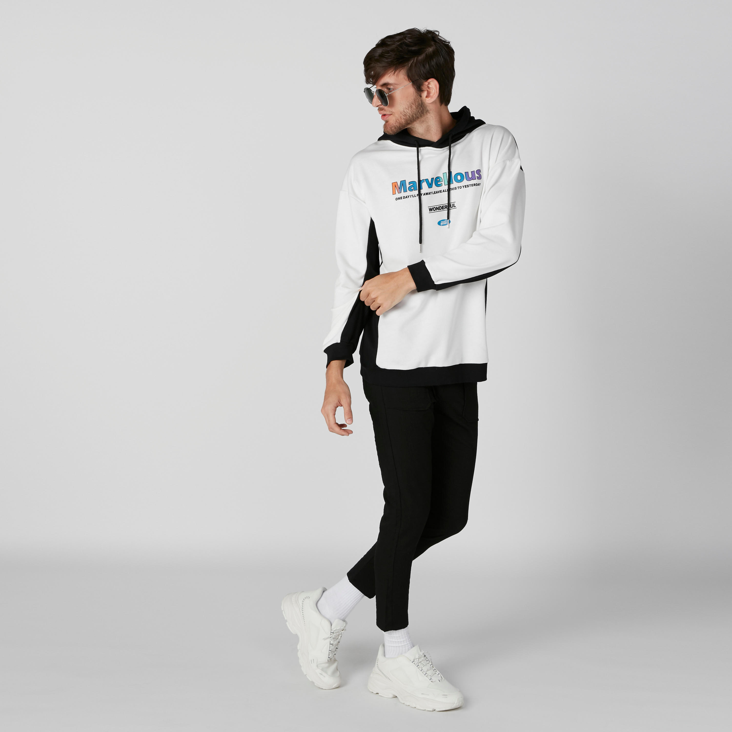 Printed Hoodie with Long Sleeves-men-winterwear-hoodiesandsweatshirts-image-3